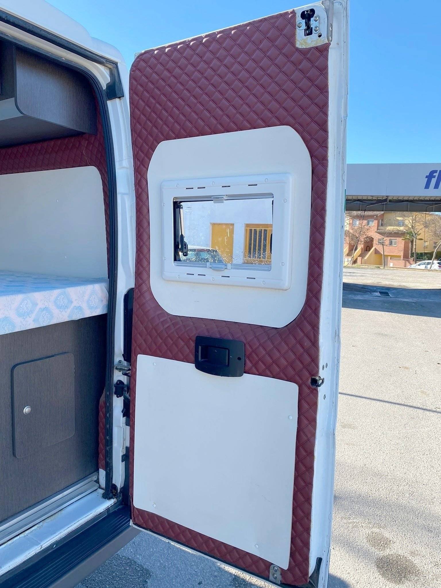 Cityvan Cityvan Court Confort Toit Relevable