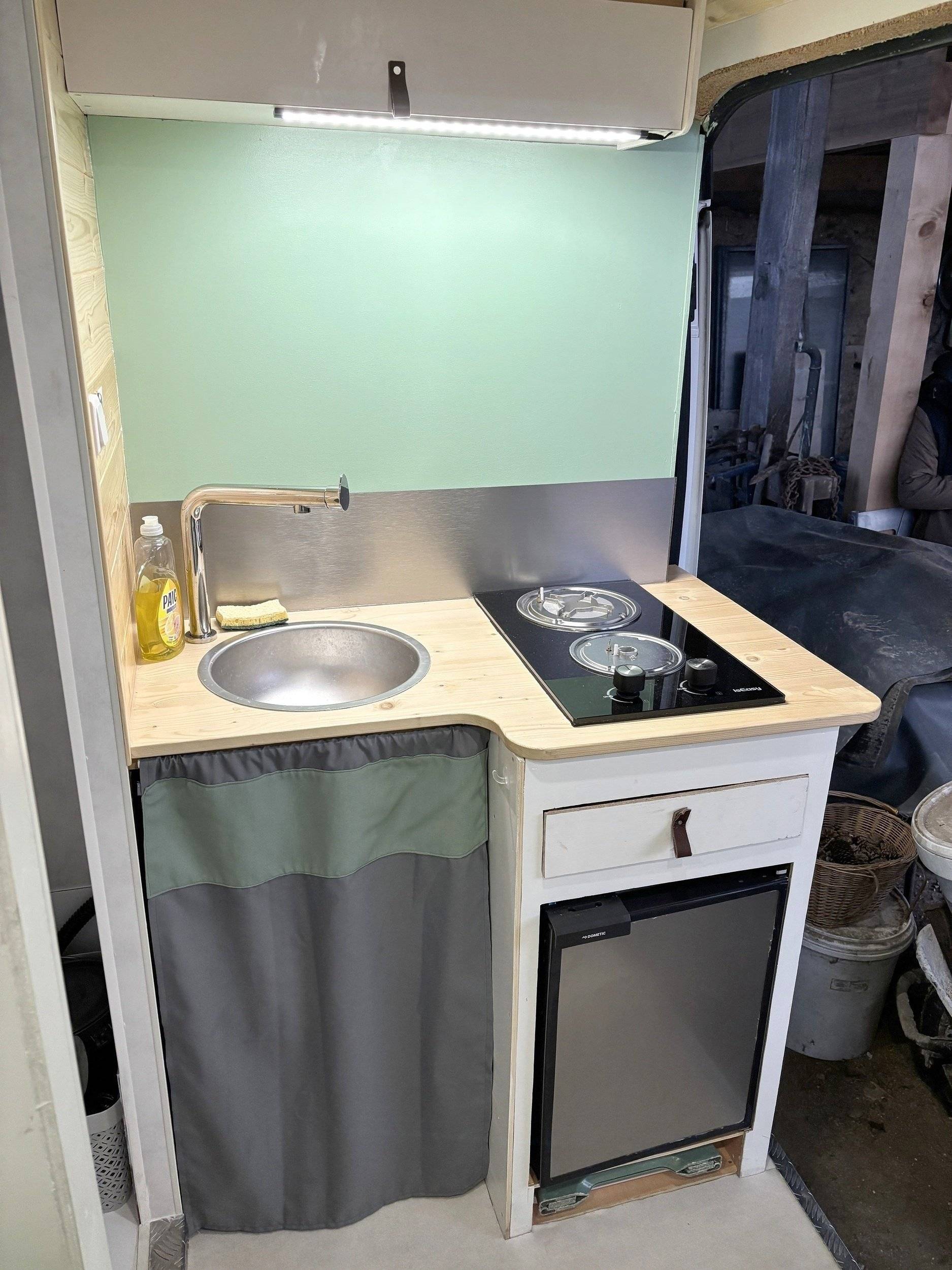Kitchen Ford FORD TRANSIT - Yescapa