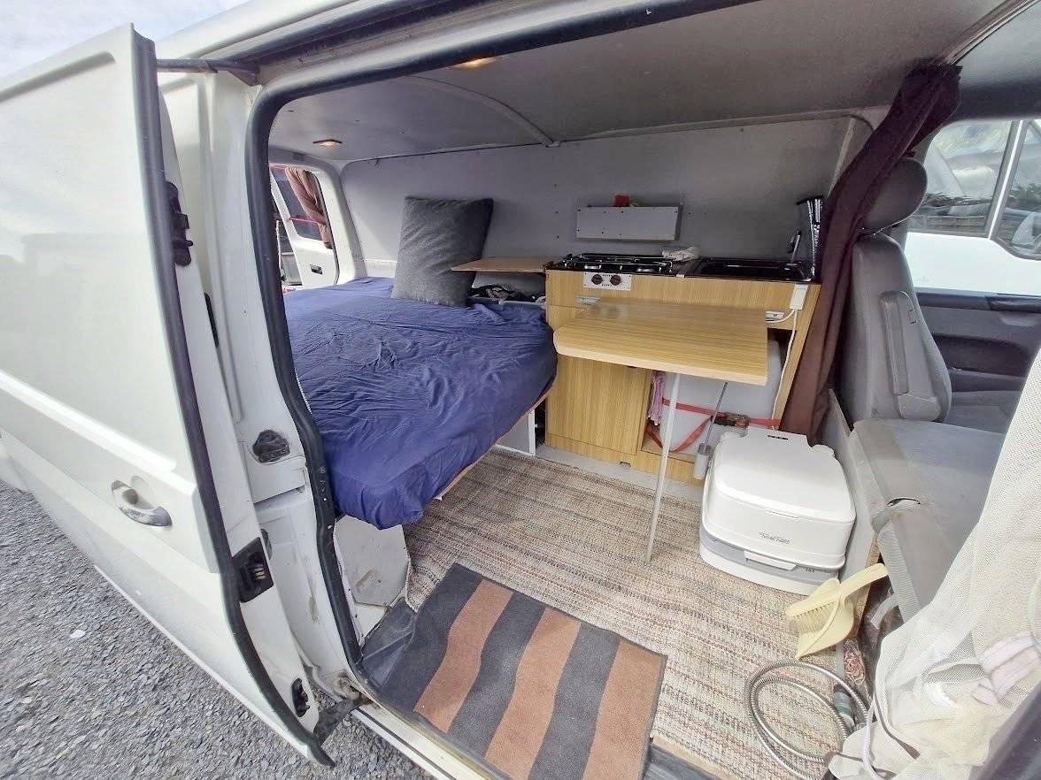 Volkswagen Transporter T5 2.5 TDI