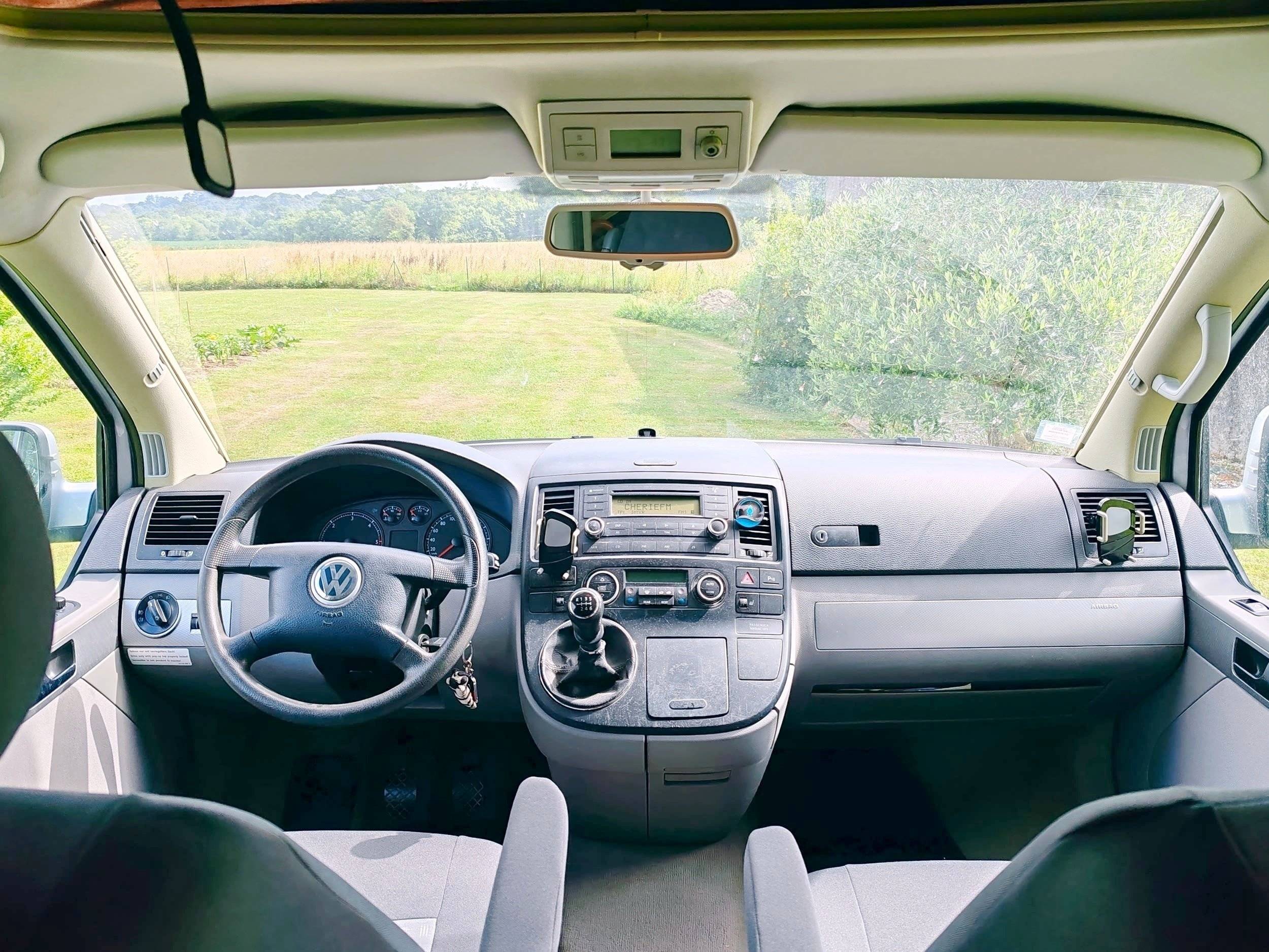 Volkswagen T5 Long 2,5l TDI 130Cv