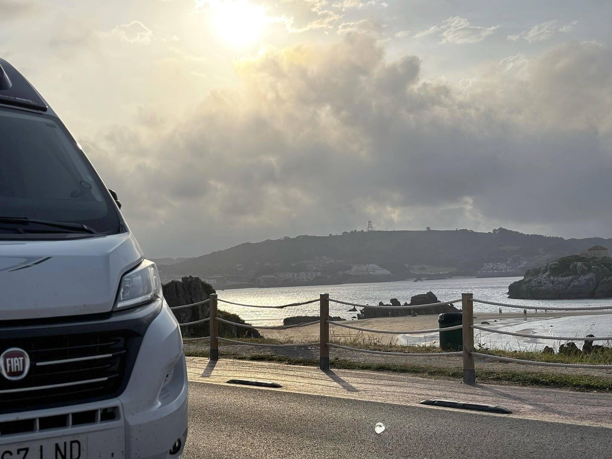Mclouis Menfys VAN S-Line 3 Maxi