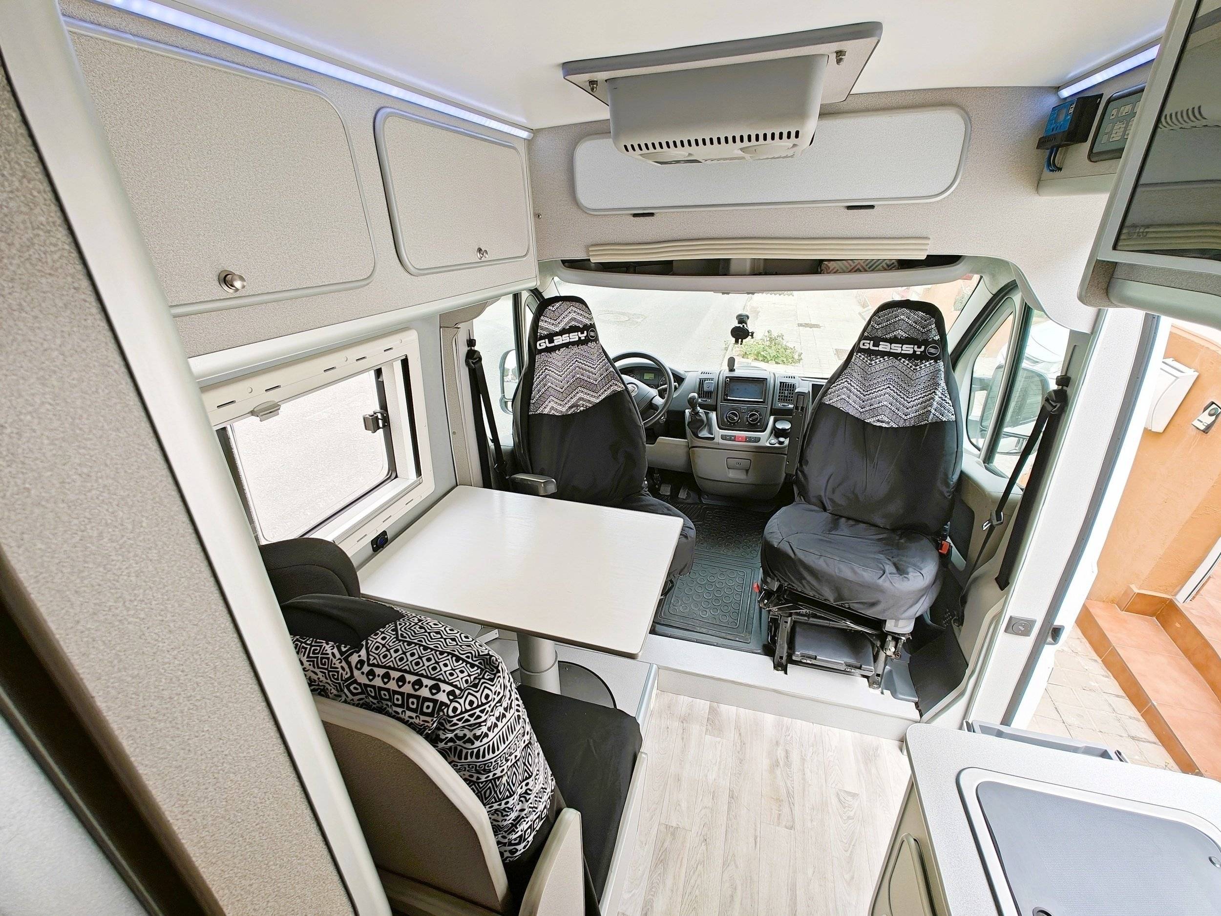 Dinette Fiat Fiat ducato - Yescapa