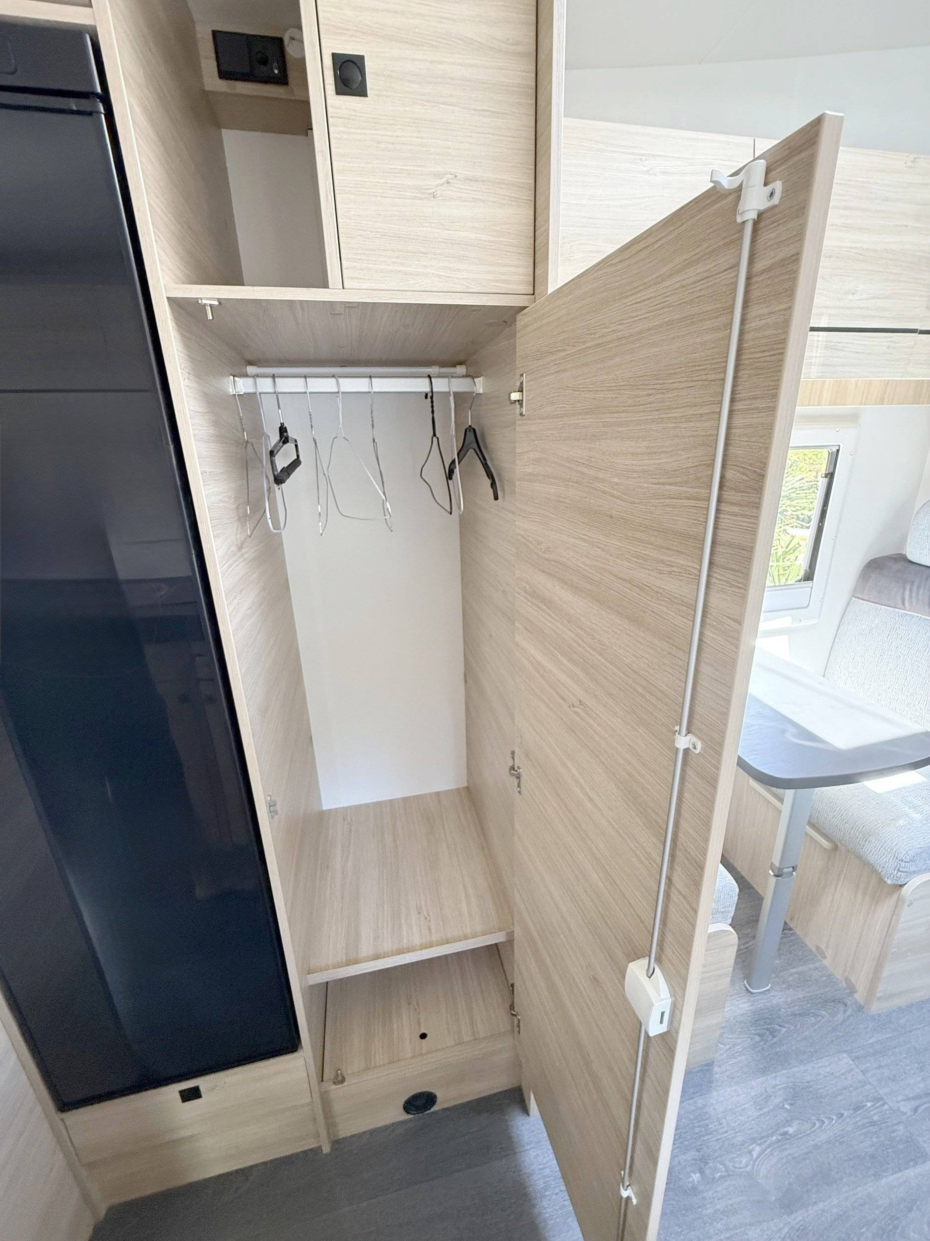 Chausson C 656 First Line