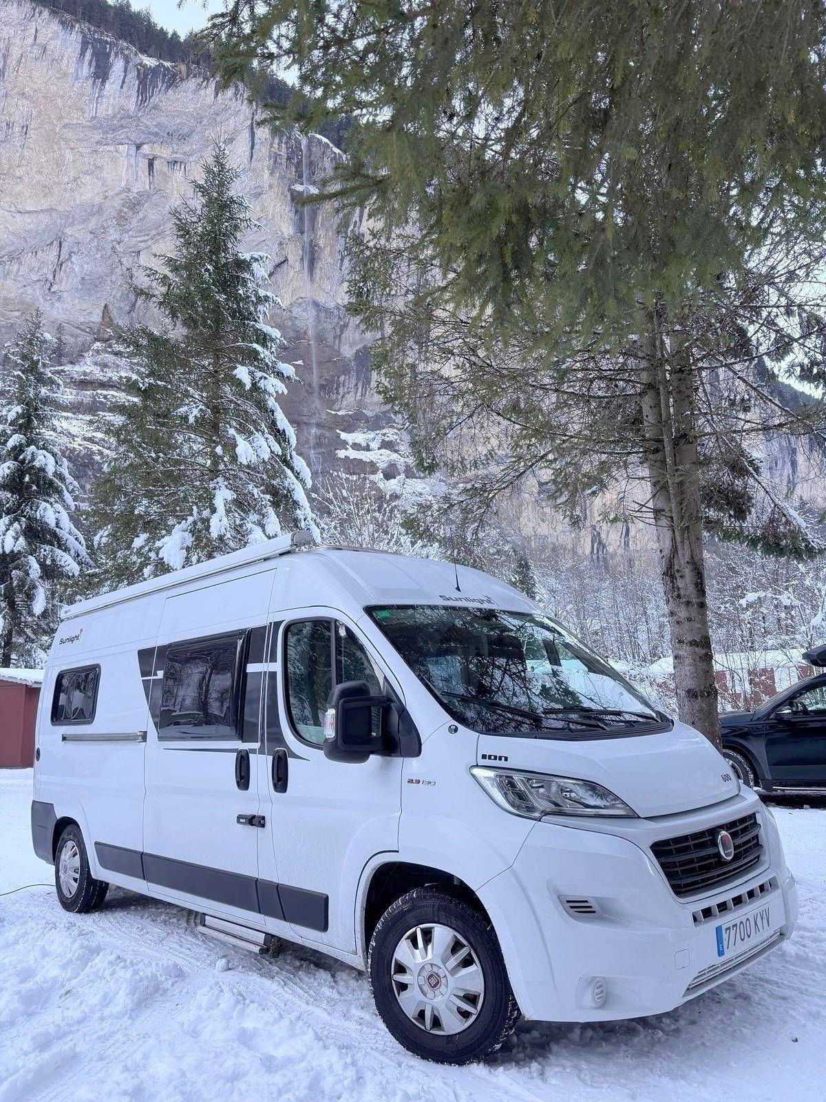 Sunlight Sunlight Cliff 600