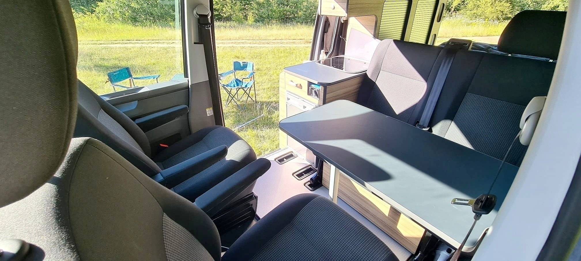 Van Mania North-West