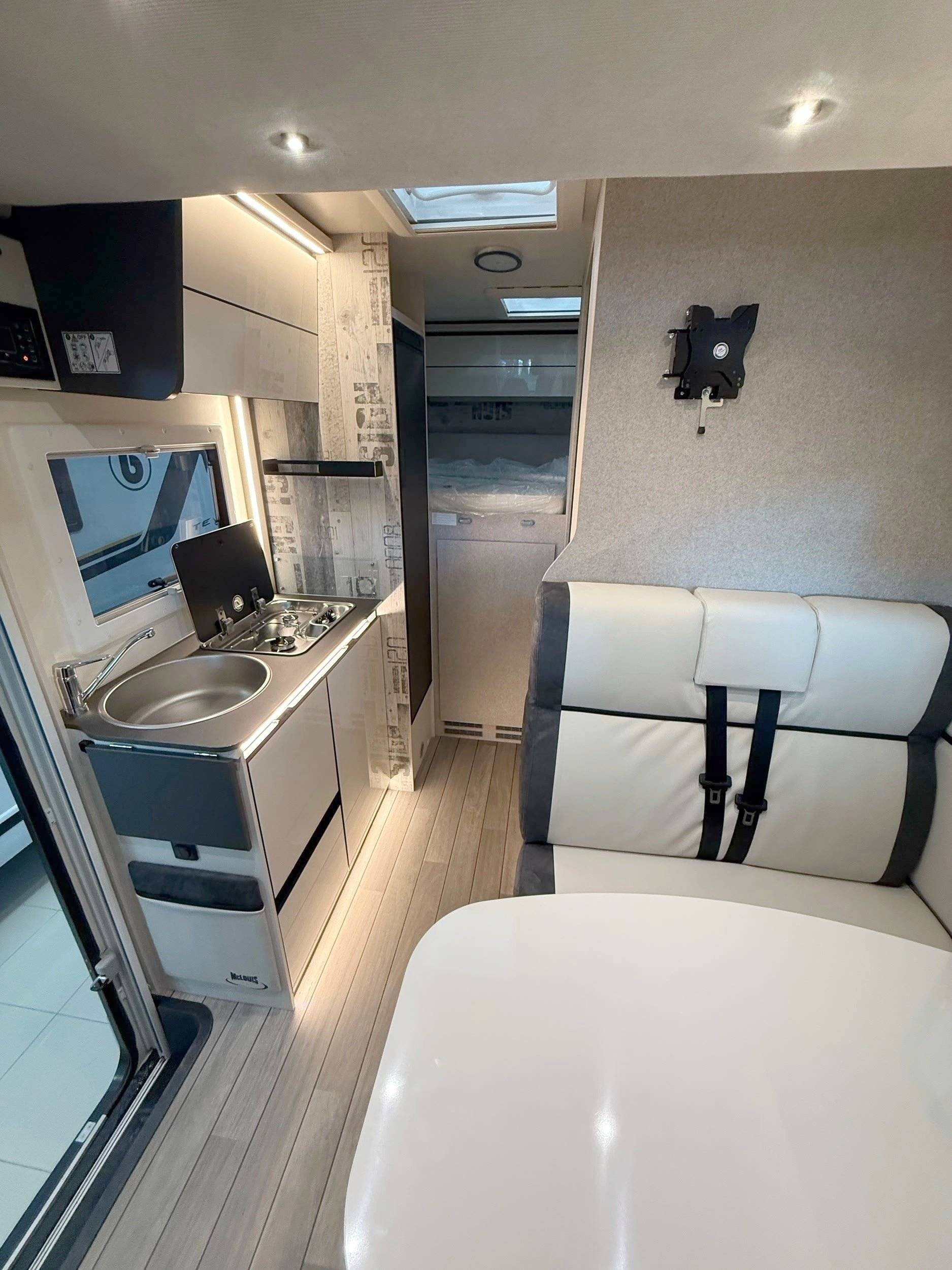 Mclouis Mclouis MC4 331