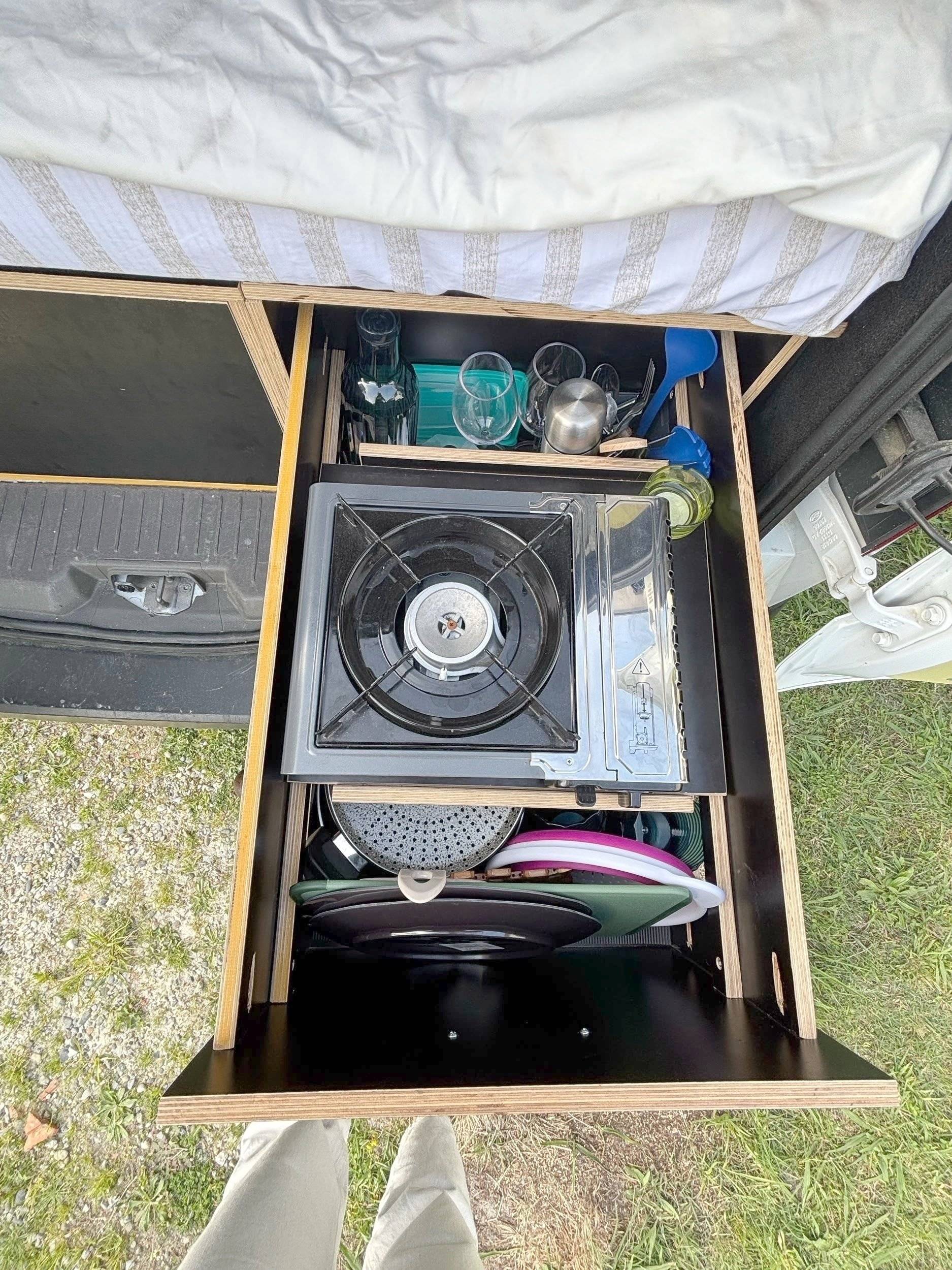 Comedor Ford Ford Transit Connect - Yescapa