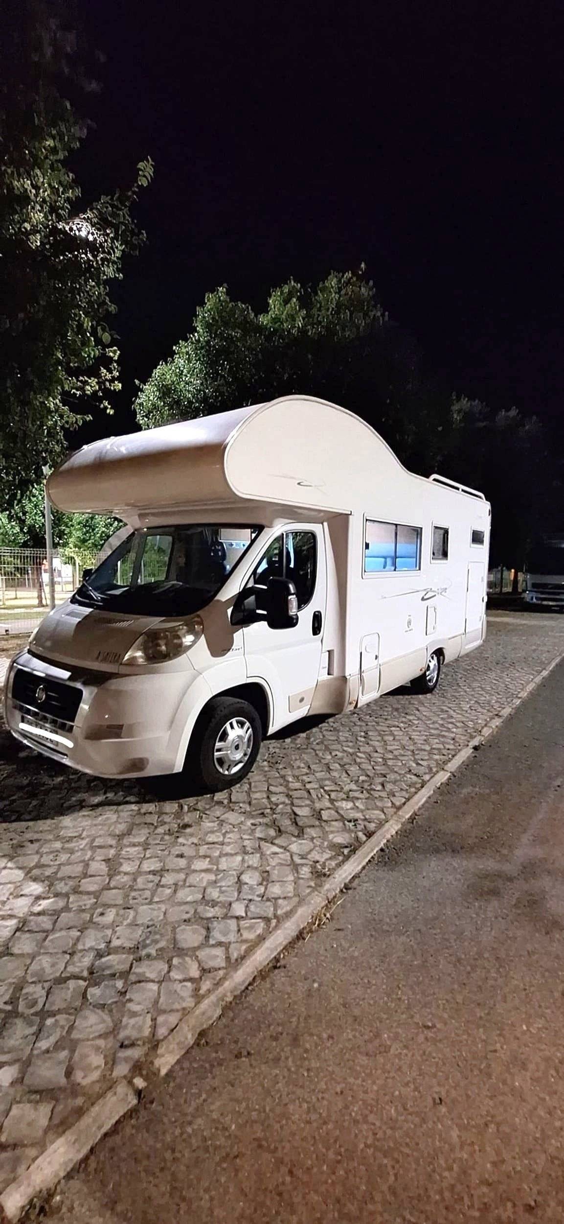 Voorkant 3/4 Fiat Ducato 2,3 130 ch - Yescapa