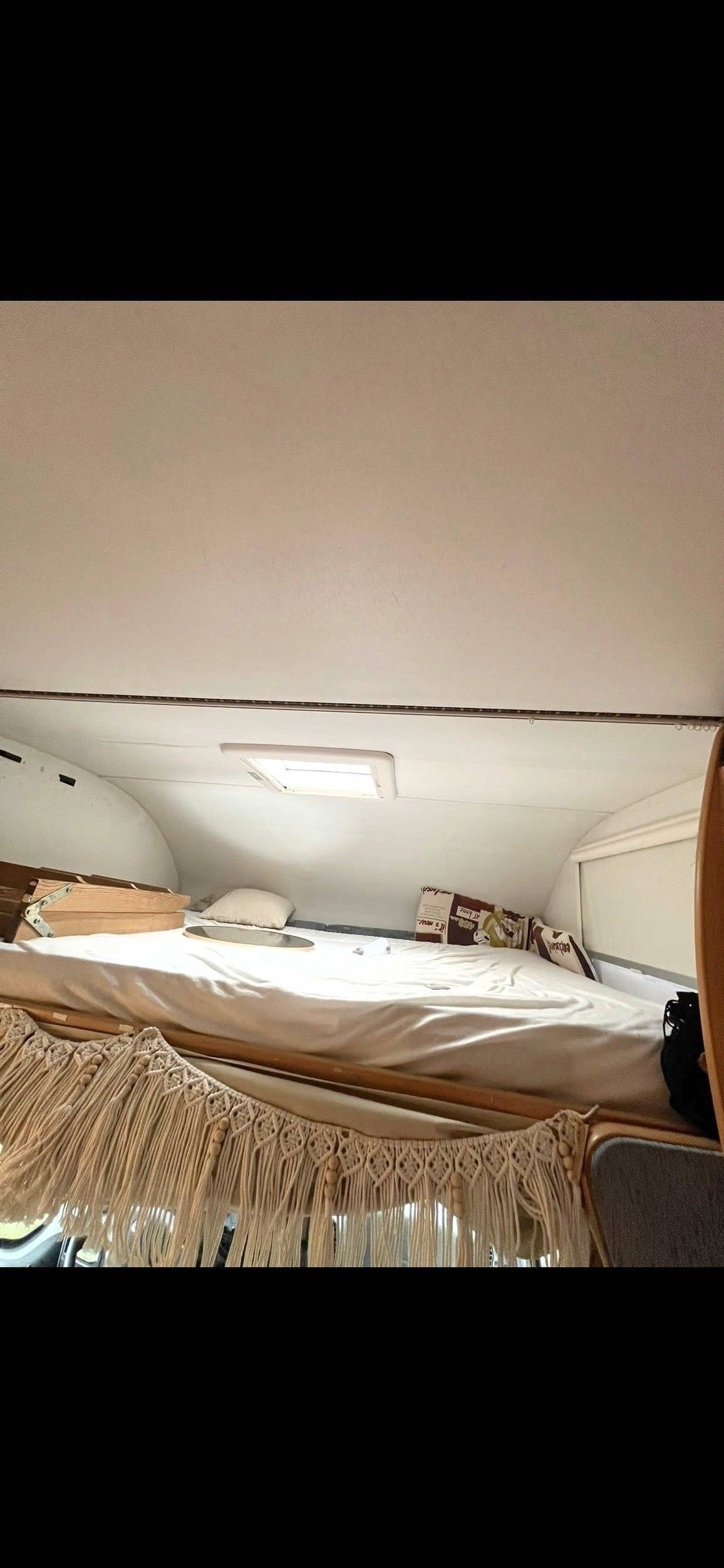 Berth Fiat Ducato 2,3 l 125 ch - Yescapa