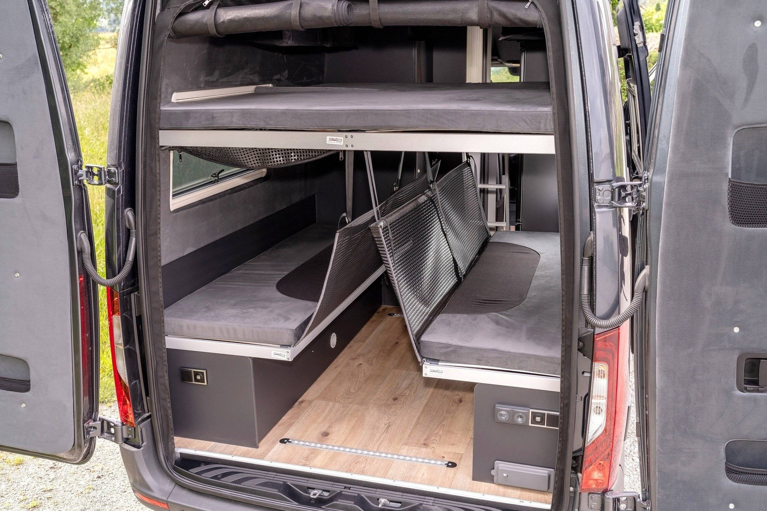 Aquila Stenar 4 Sprinter 319 2WD L4H3