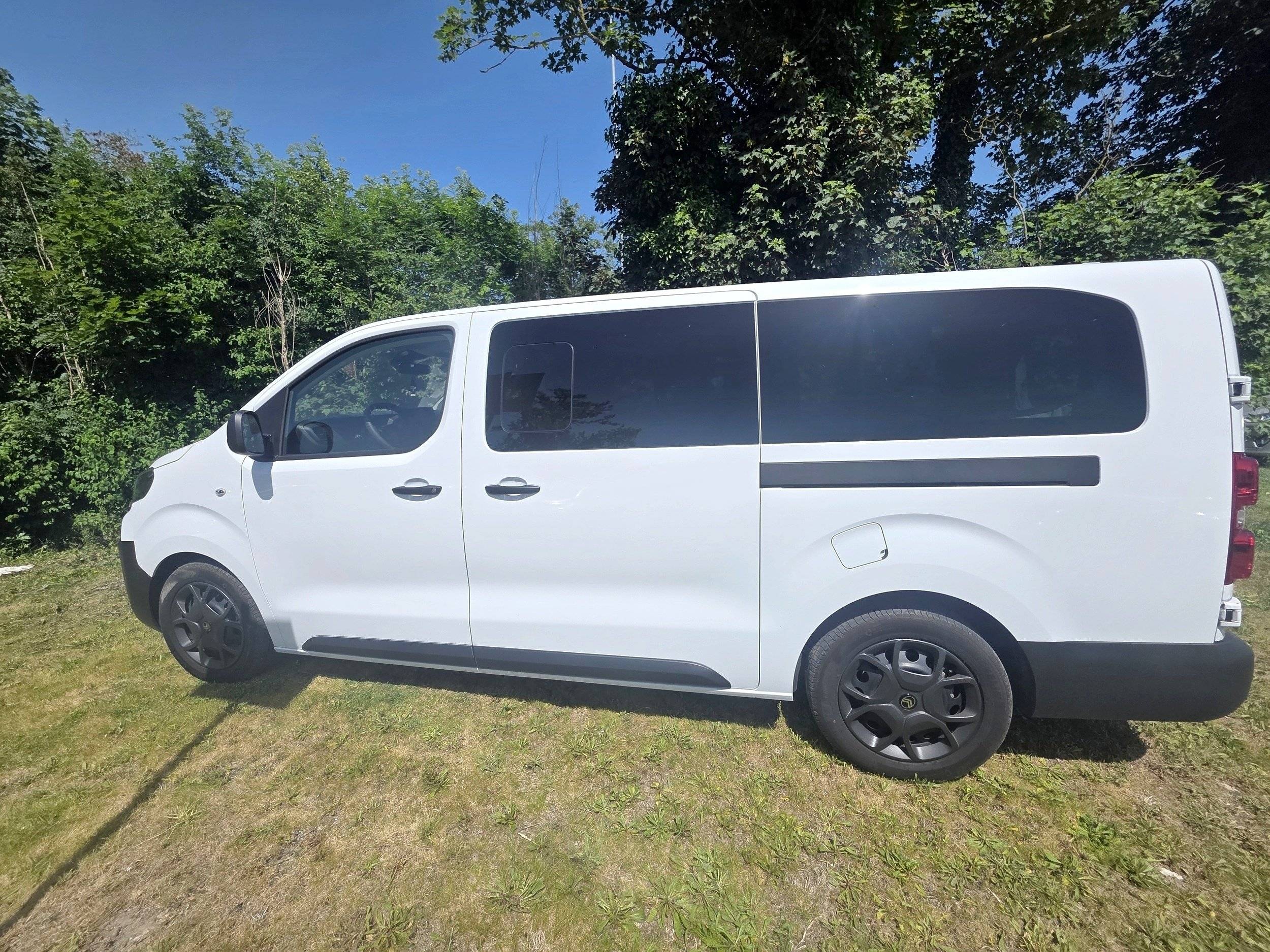 Combeing Jumpy 2l 180cv bte auto