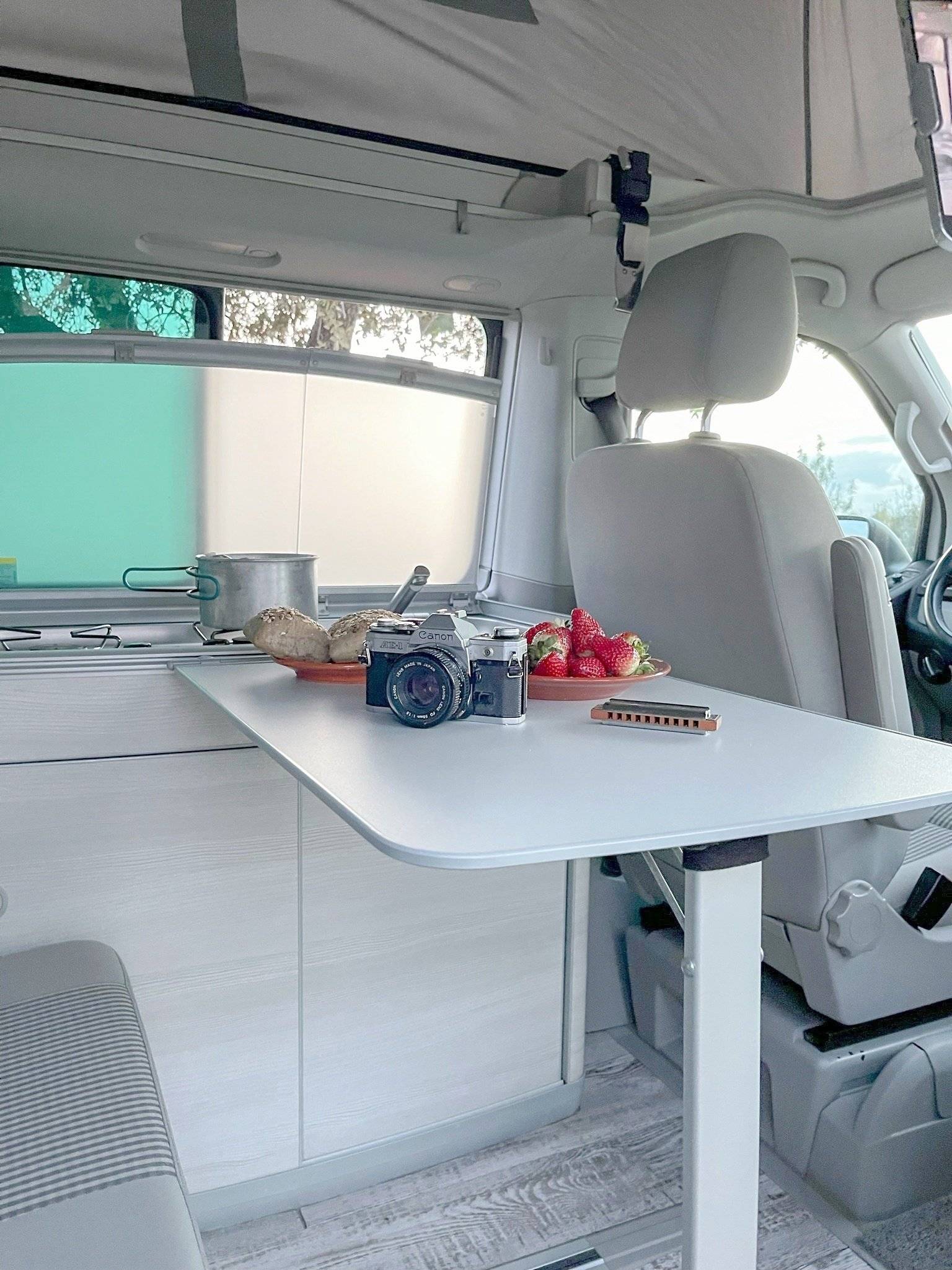 Volkswagen Volkswagen california coast