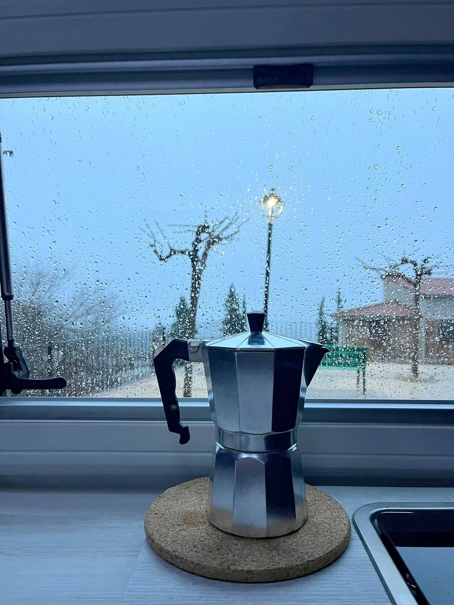 Camper Track Iveco Daily 35S16A8V,Hi-Matic,Klima,ZV,Radio BT