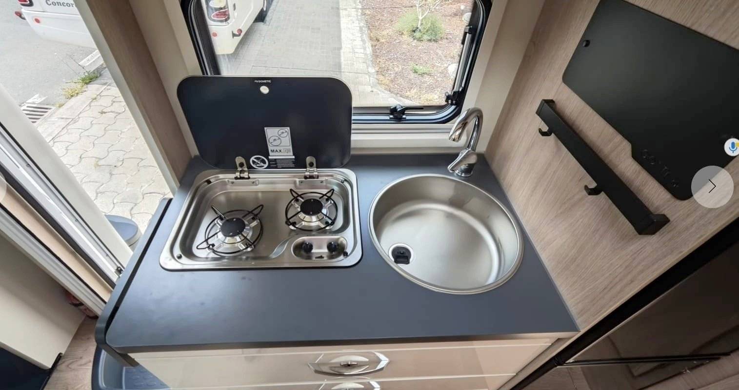 Dining Area Citroën Citroën - Yescapa