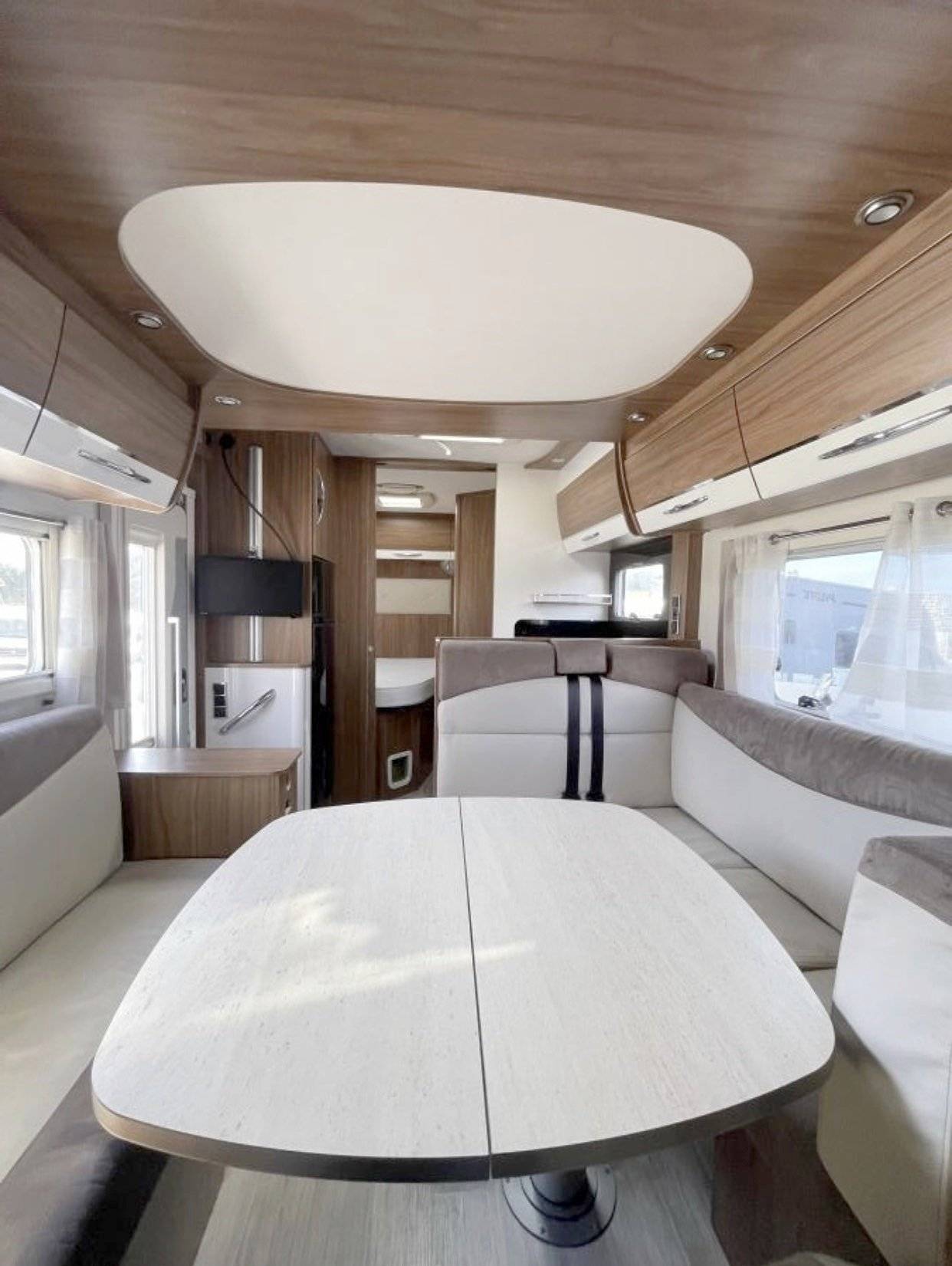 Pilote P716 P Essentiel