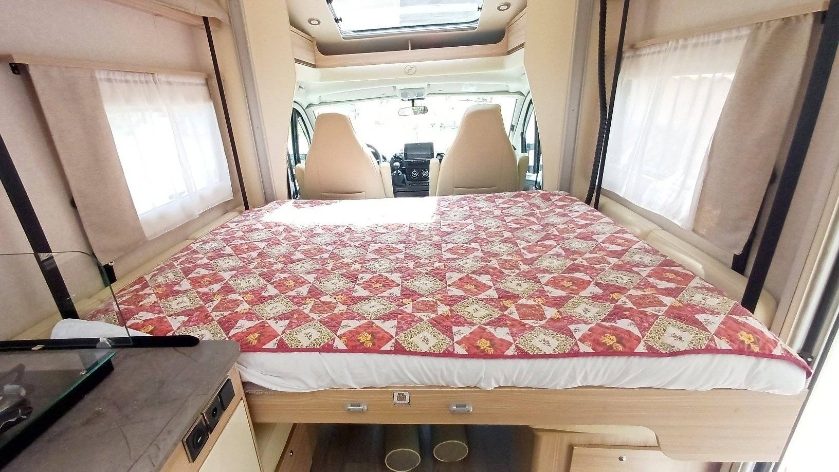 Plazas en cama Fiat 2,3 l 130 ch - Yescapa