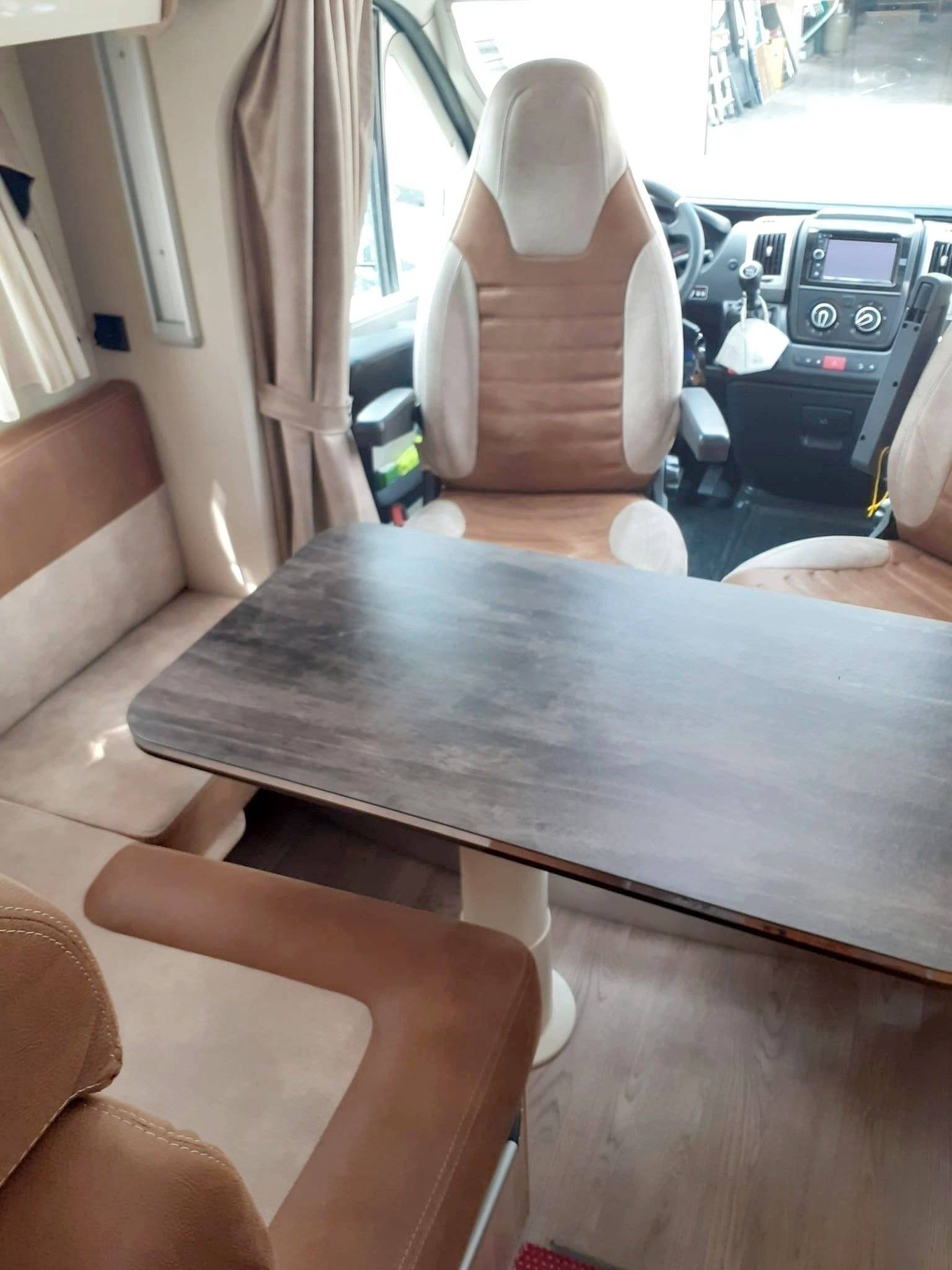 Camping-car Profilé 