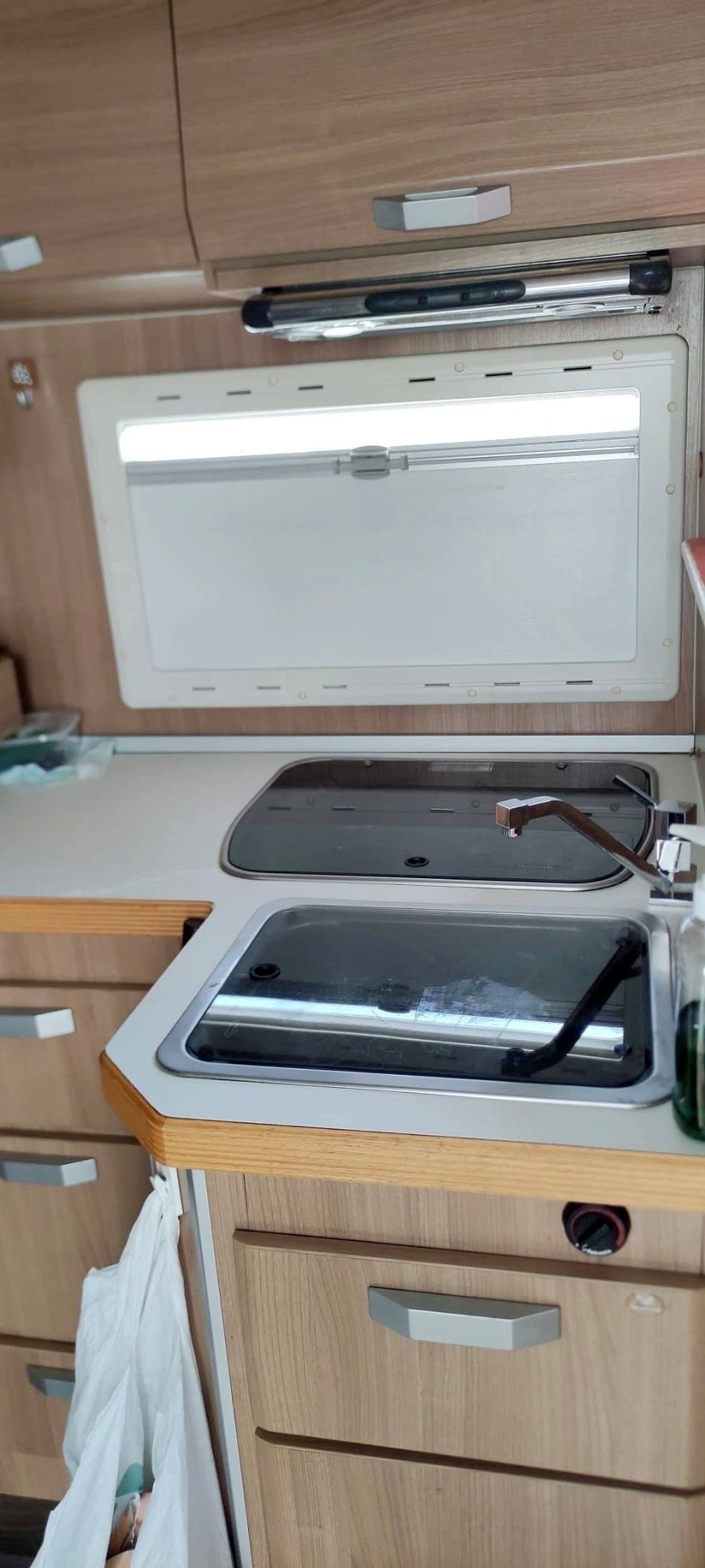 Comedor Fiat Ducato 2,2 l Multijet 130 ch. - Yescapa