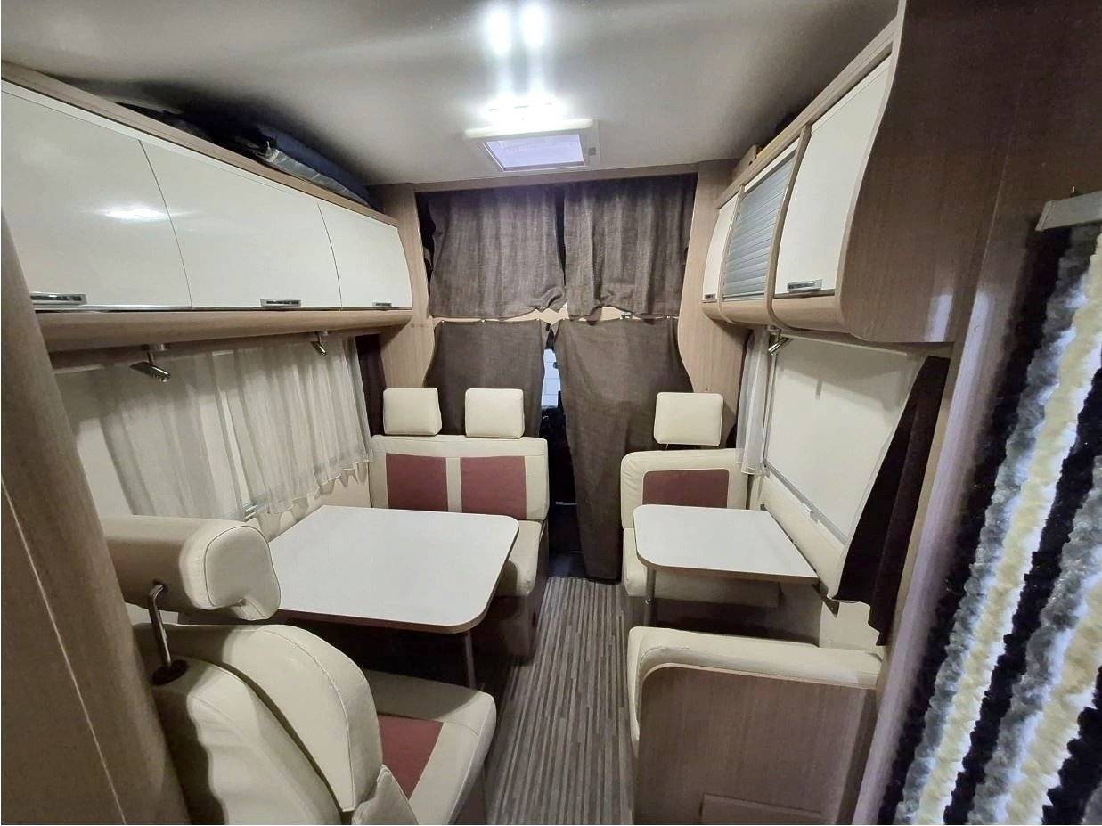 Menjador Fiat 2,3 l 130 ch - Yescapa