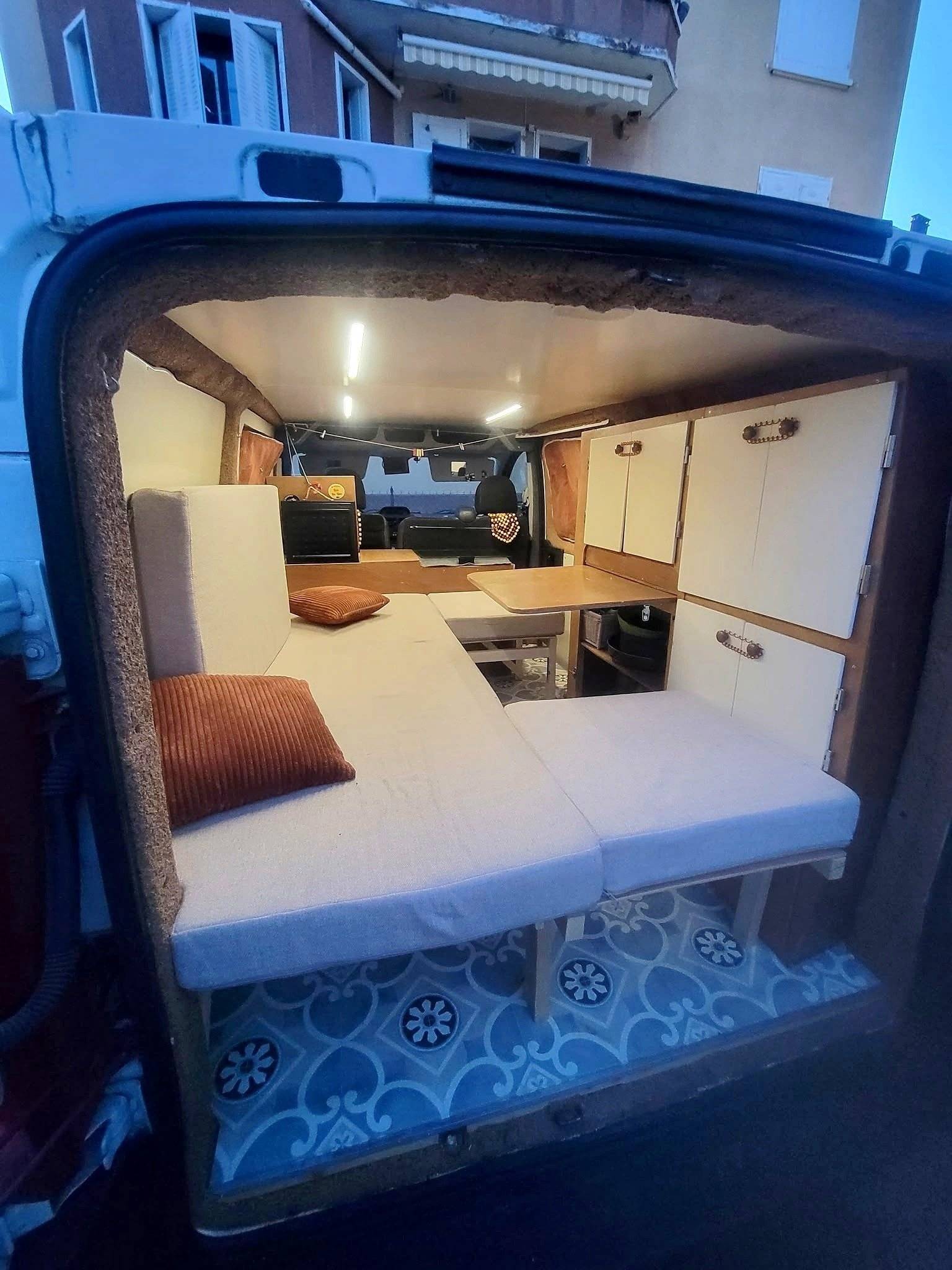 Van 