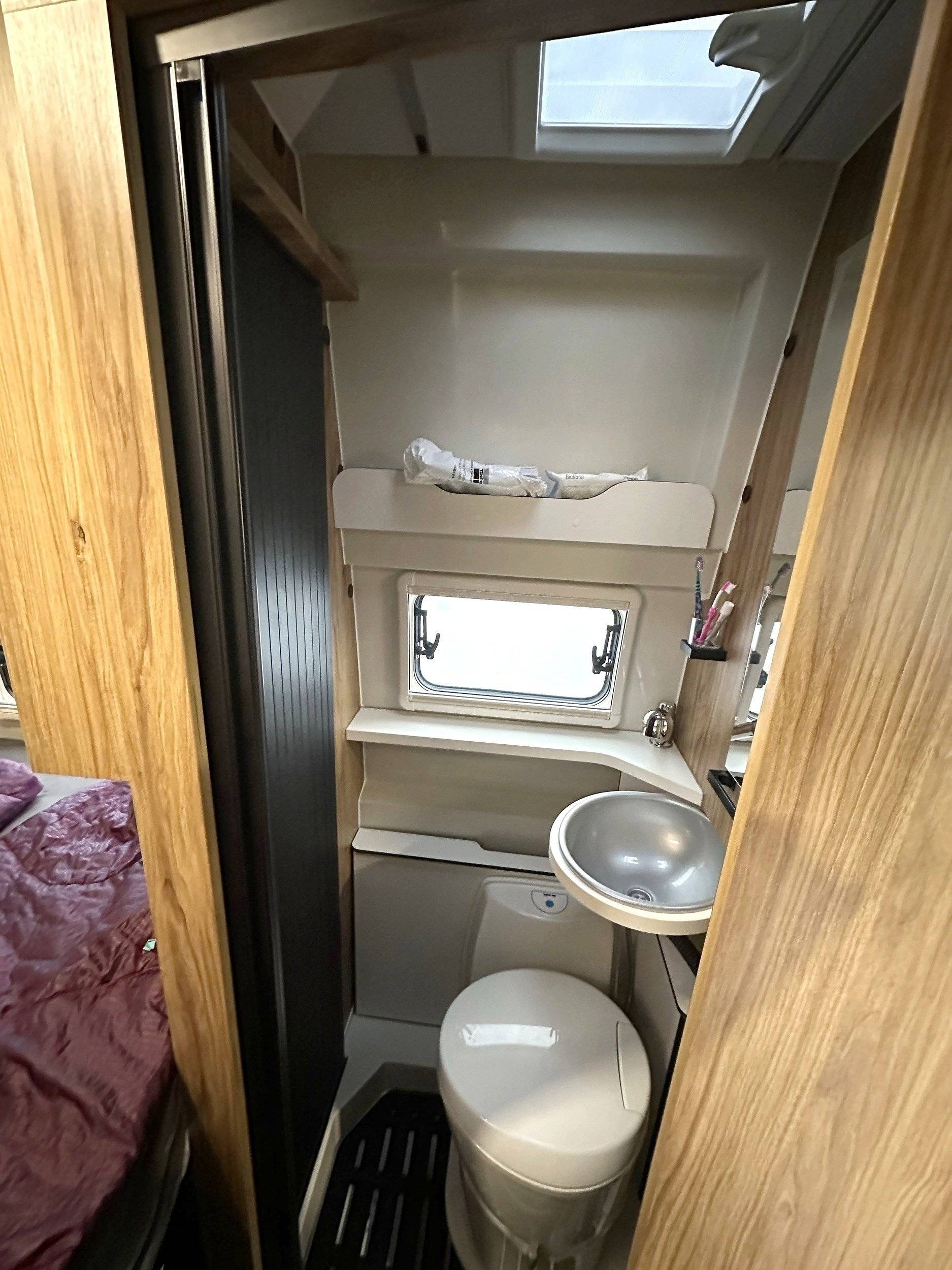 Font Vendôme Terra Van