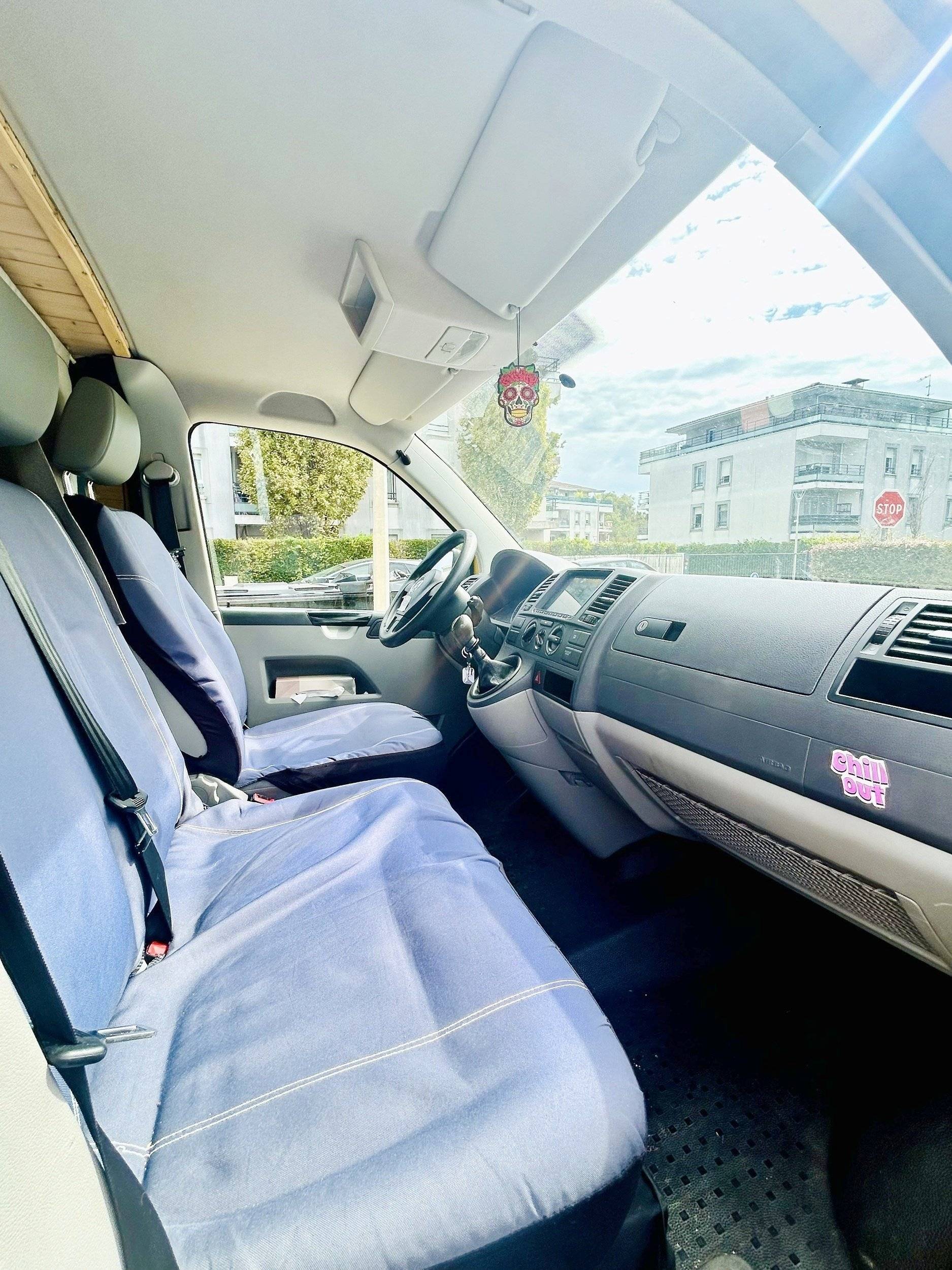 Volkswagen T5 2,5 l 102 ch