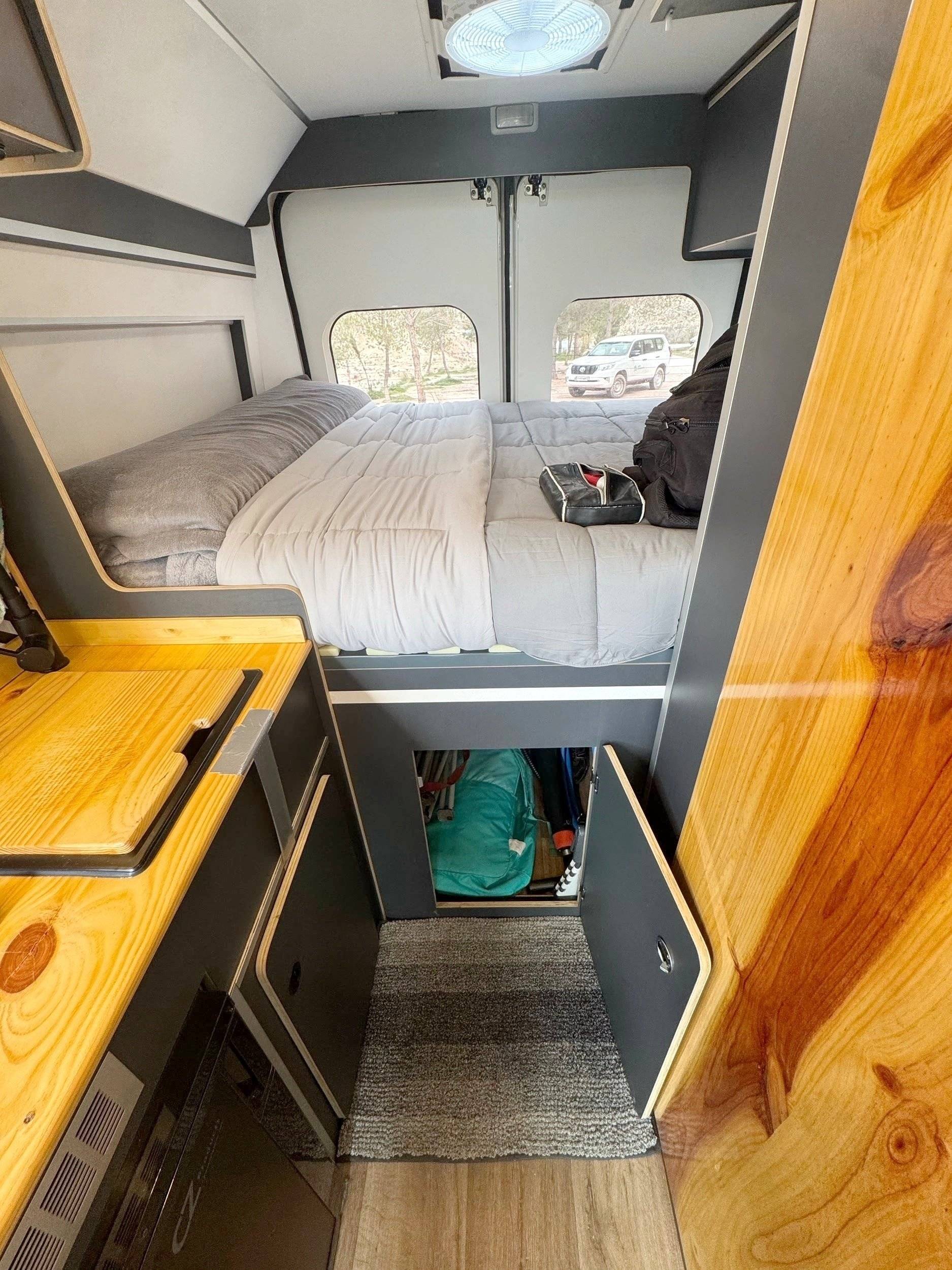 Camper Track 2,3 l 130 ch