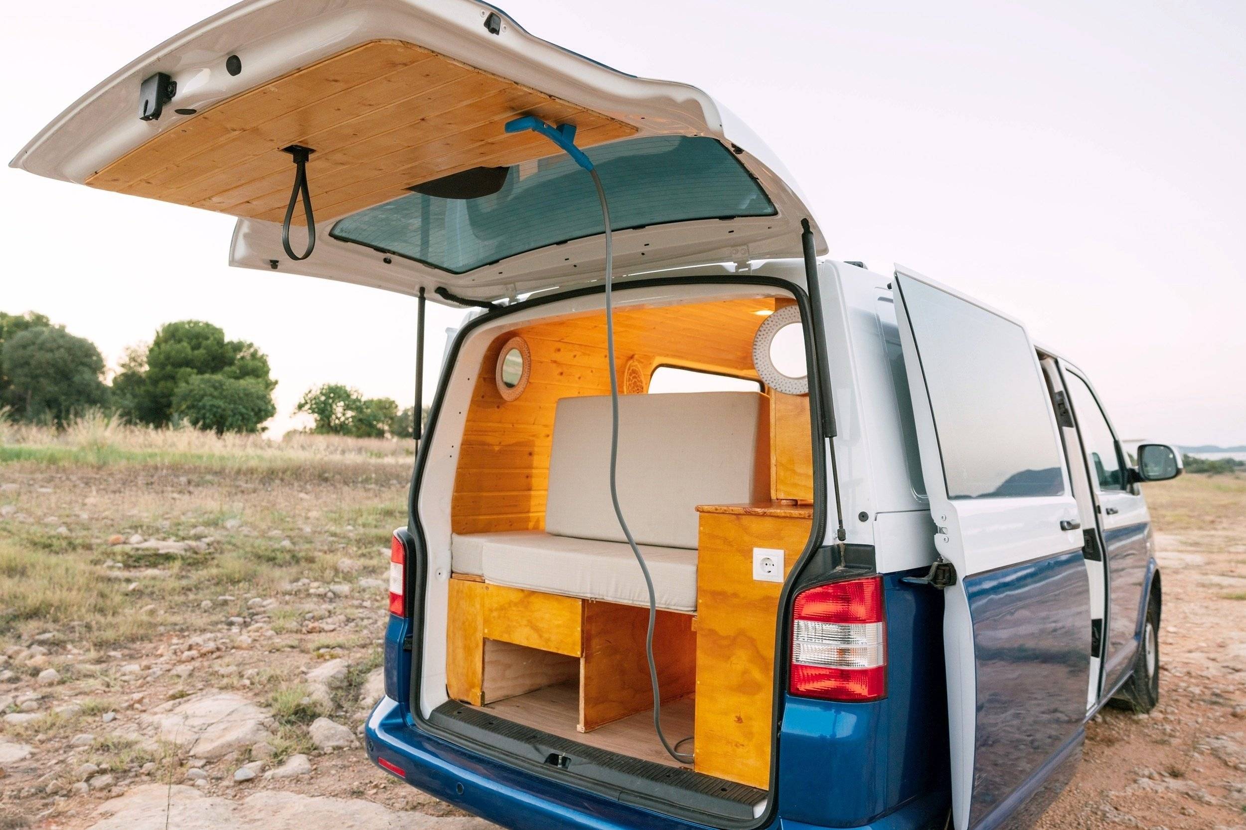 Volkswagen T5 2,0 l 84 ch