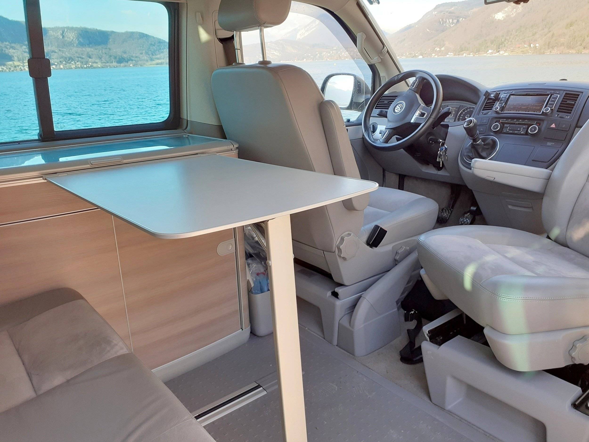 california T5 2 l 140 ch