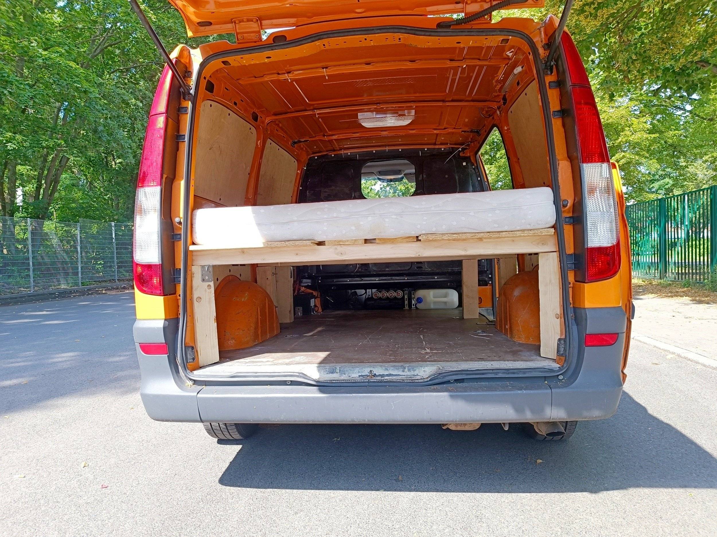 Fahrerbereich Mercedes Mercedes vito - Yescapa