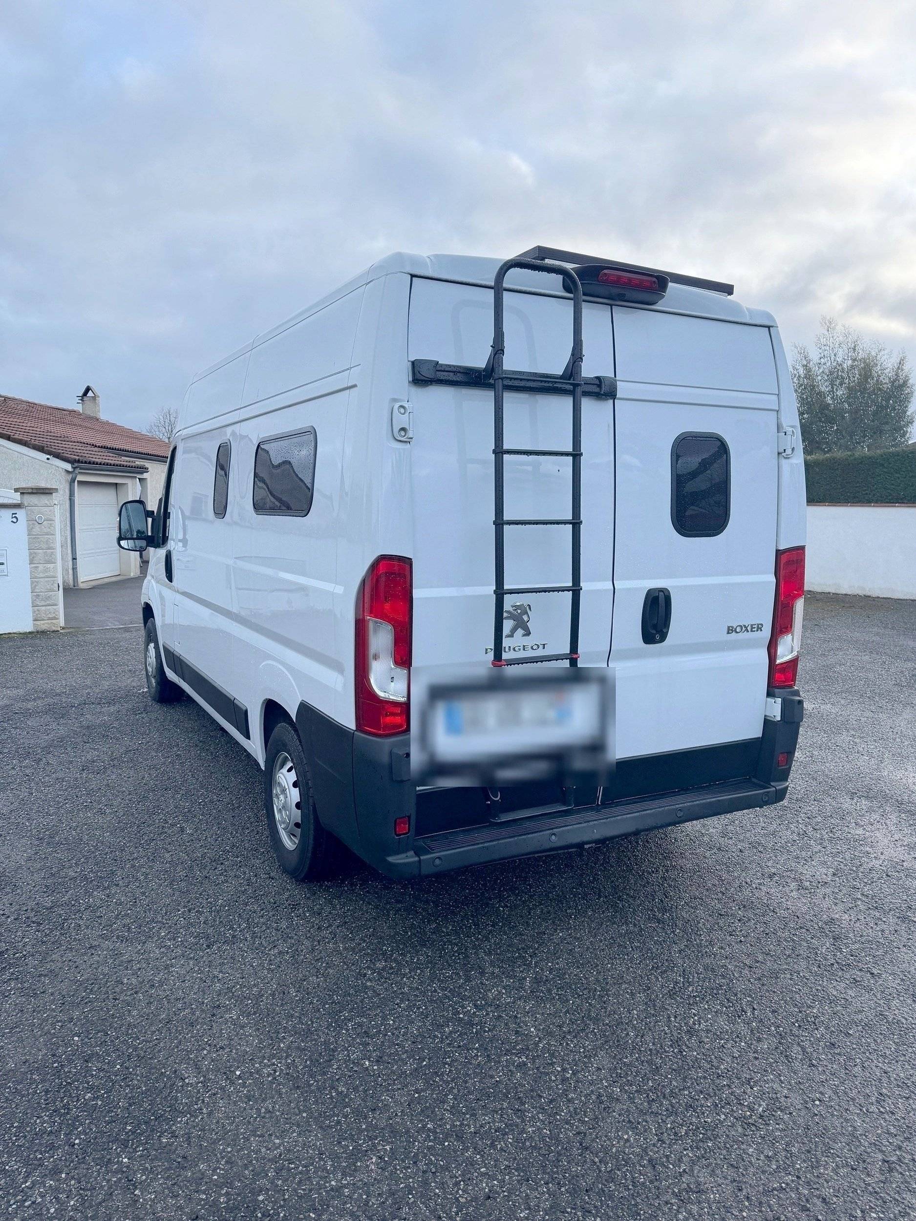Peugeot Boxer 2,2l HDI 140 cv