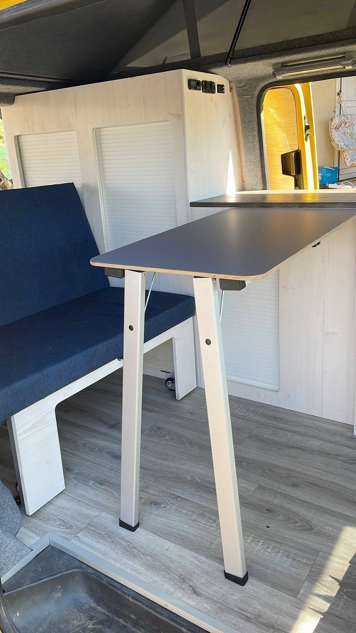 Cozinha Volkswagen T5 2 l 84 ch - Yescapa