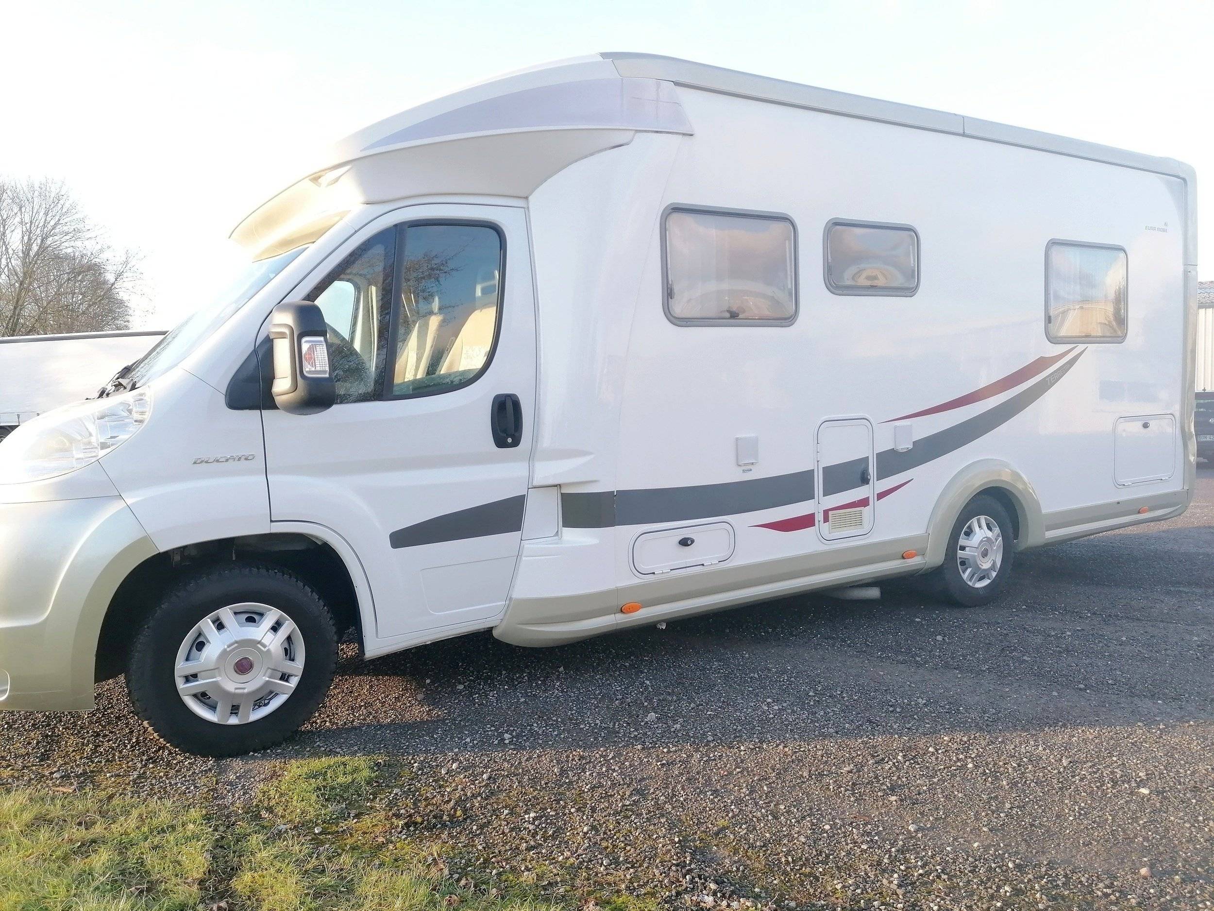 Eura Mobil Terrestra TT710