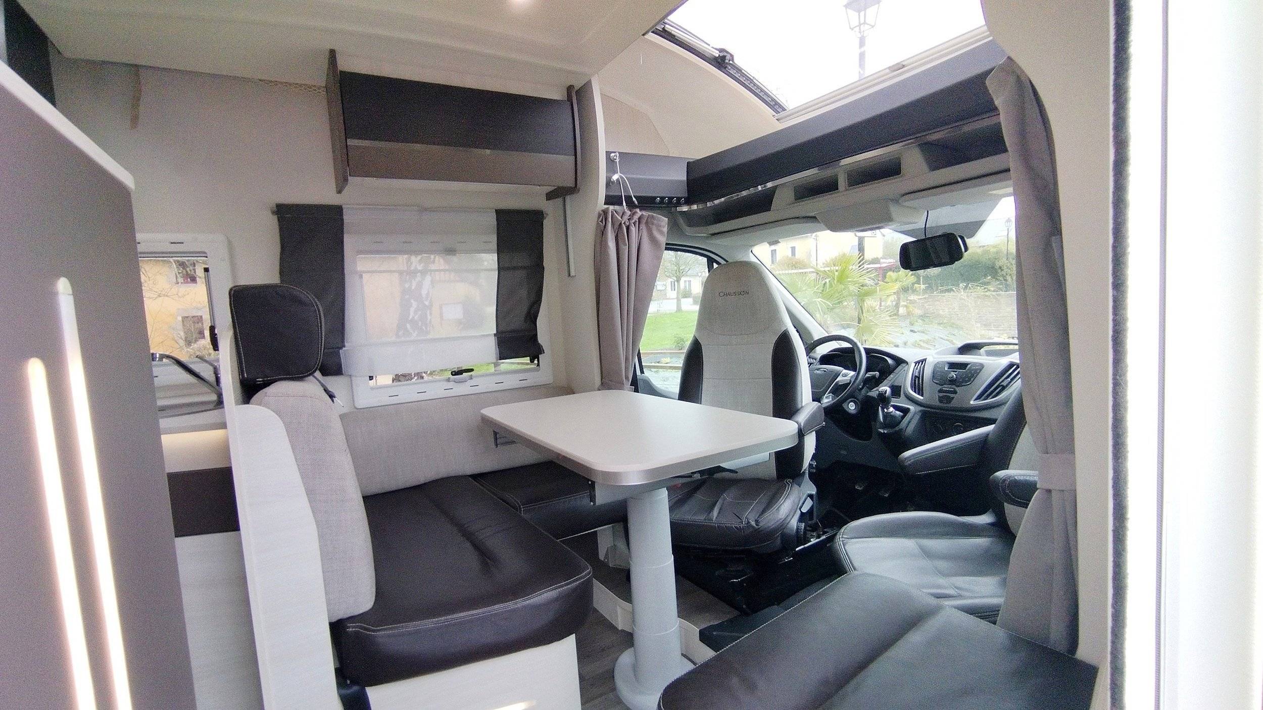 Essecke Ford Transit 2,0 l 170 ch - Yescapa