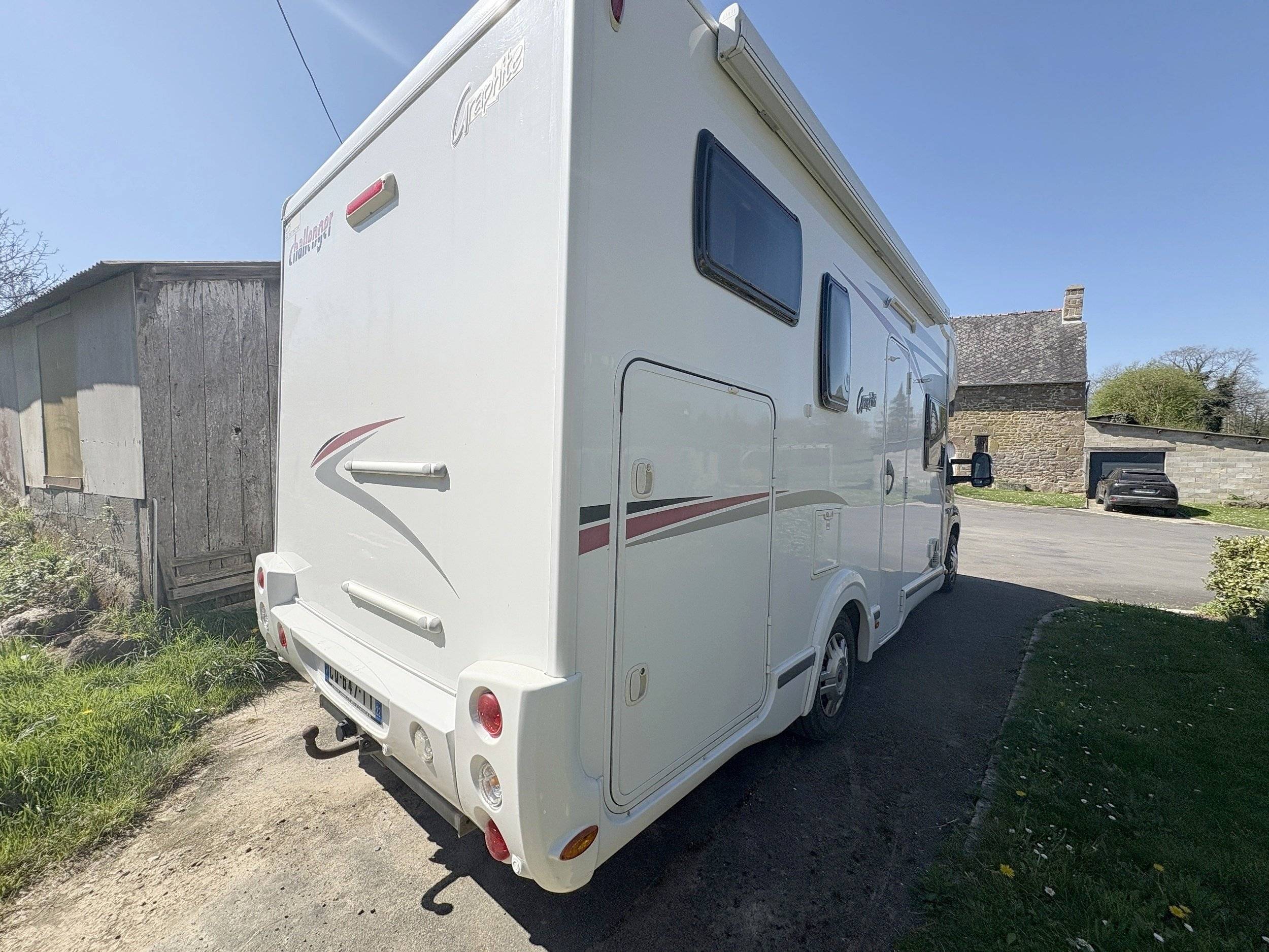 Challenger CHALLENGER GENESIS 33