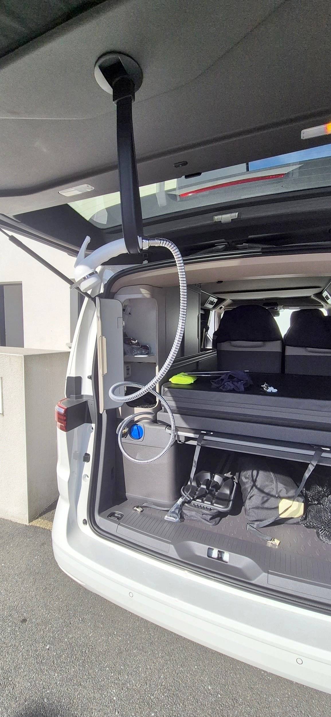 Volkswagen california