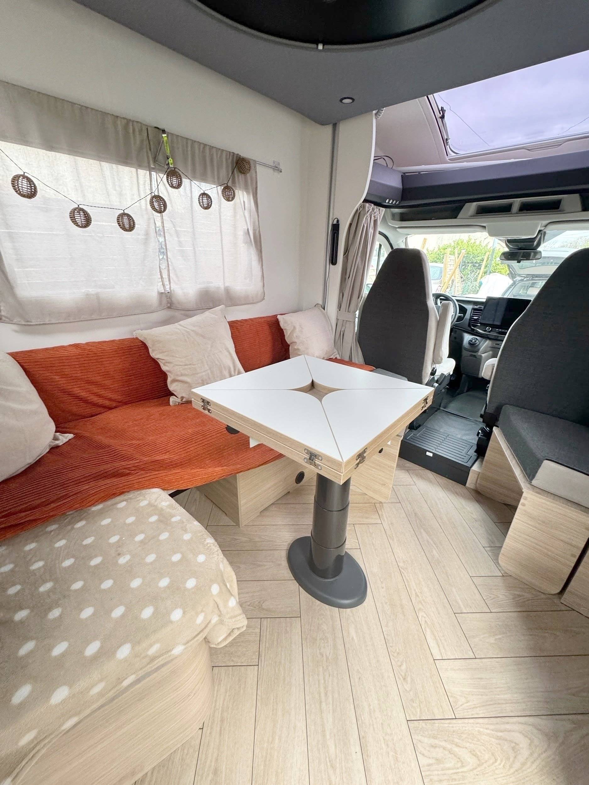 Challenger Transit 2,0 l 170 ch