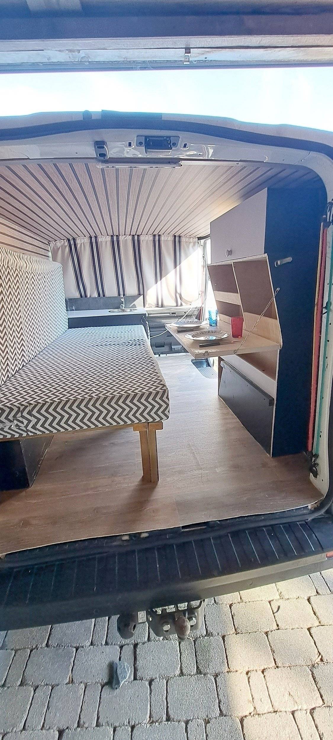 Campster Trafic 1,6 l 120 ch