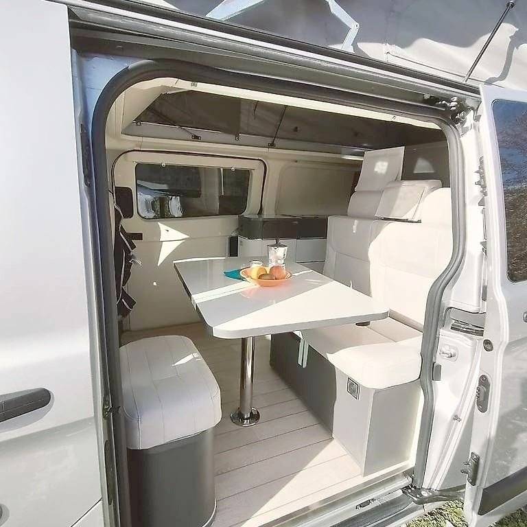 Alpes Camping-Car Ford