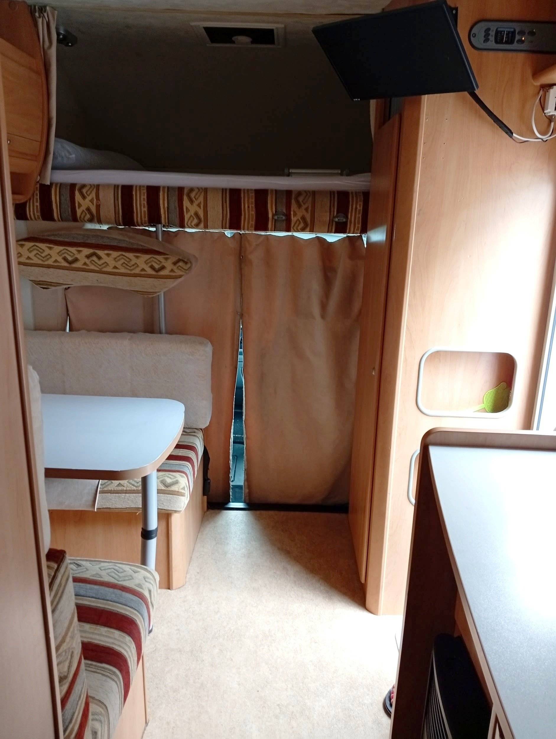 Berth Fiat - Yescapa