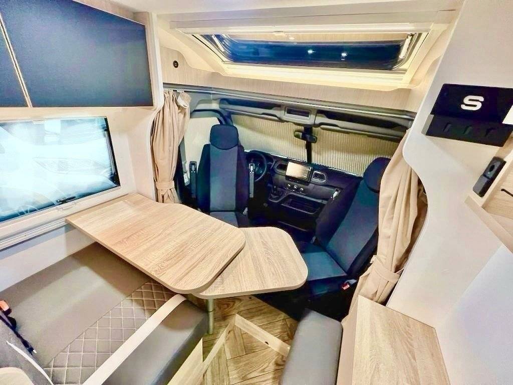 Challenger Renault Master