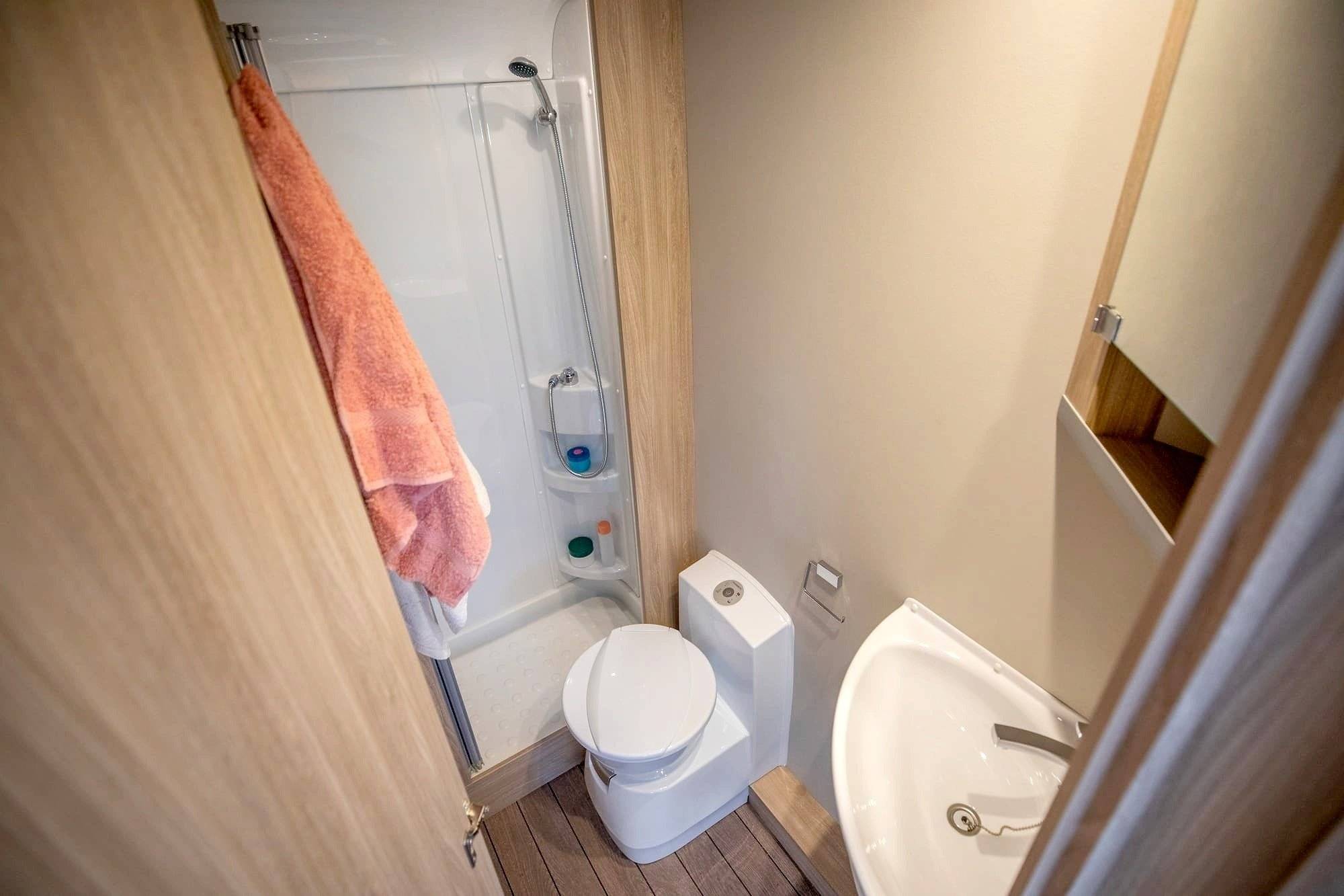 Eu Comfort Standard 5 Manual Base Eu Comfort Standard 5 Manual Base