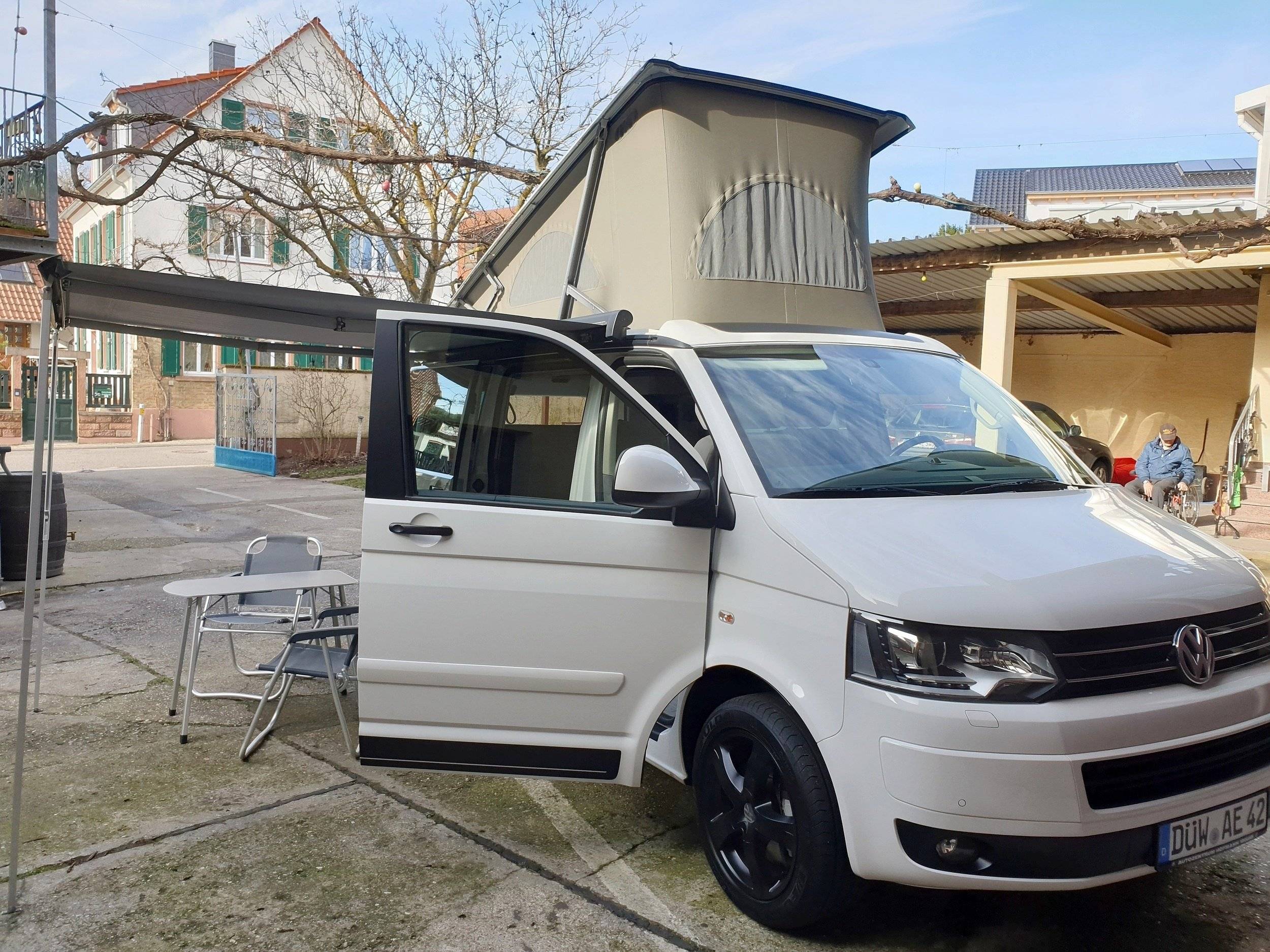 California T5 2,0 l 180 ch