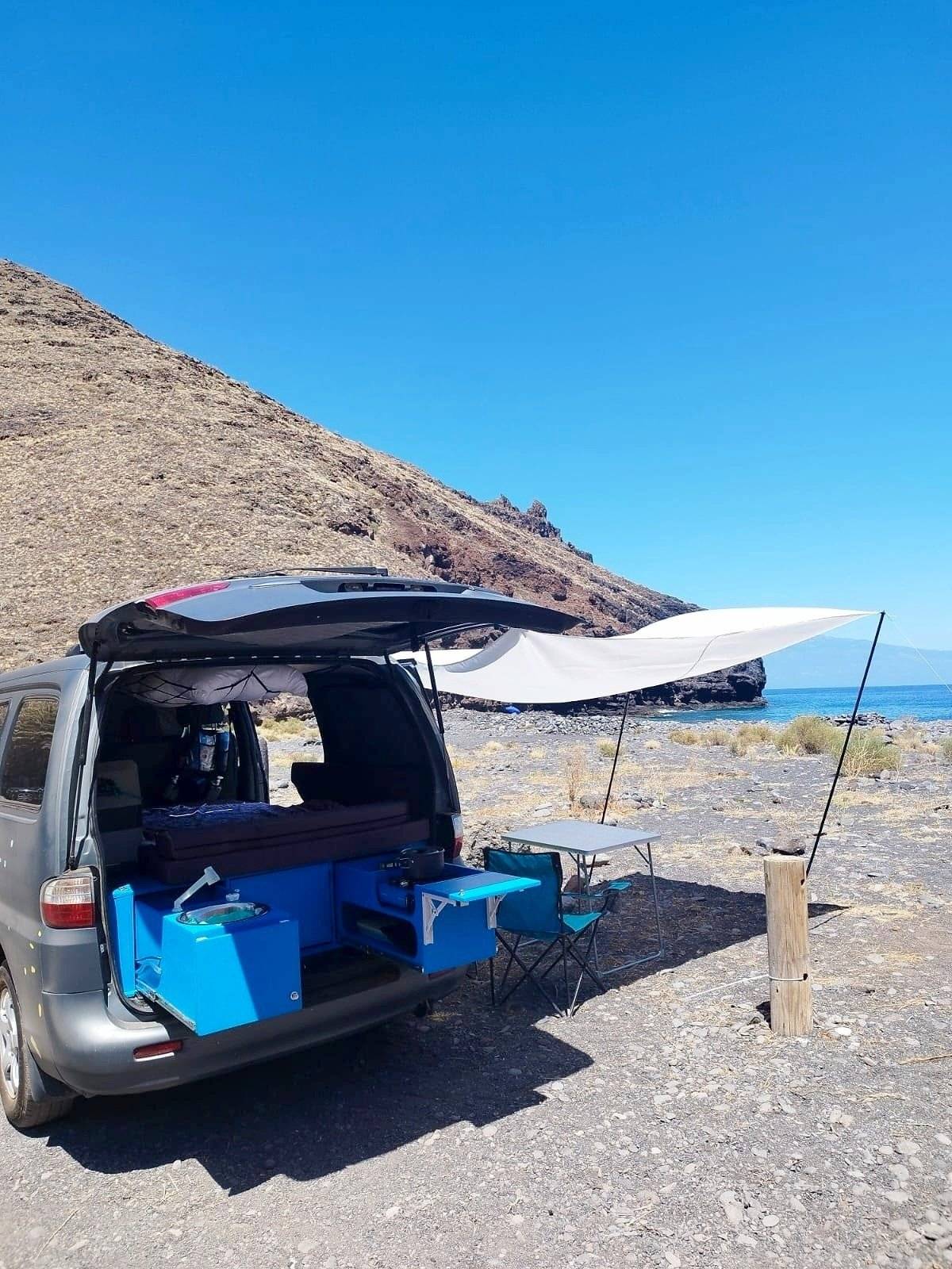 Hyundai H-1 2.5 td svx 4p