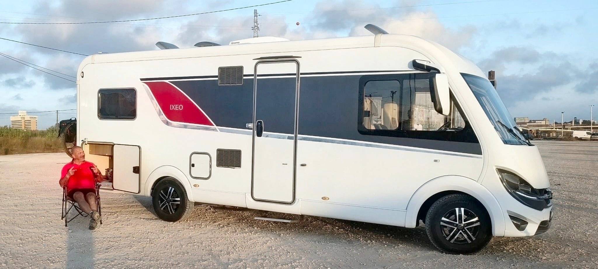 Bürstner Ixeo 744 I