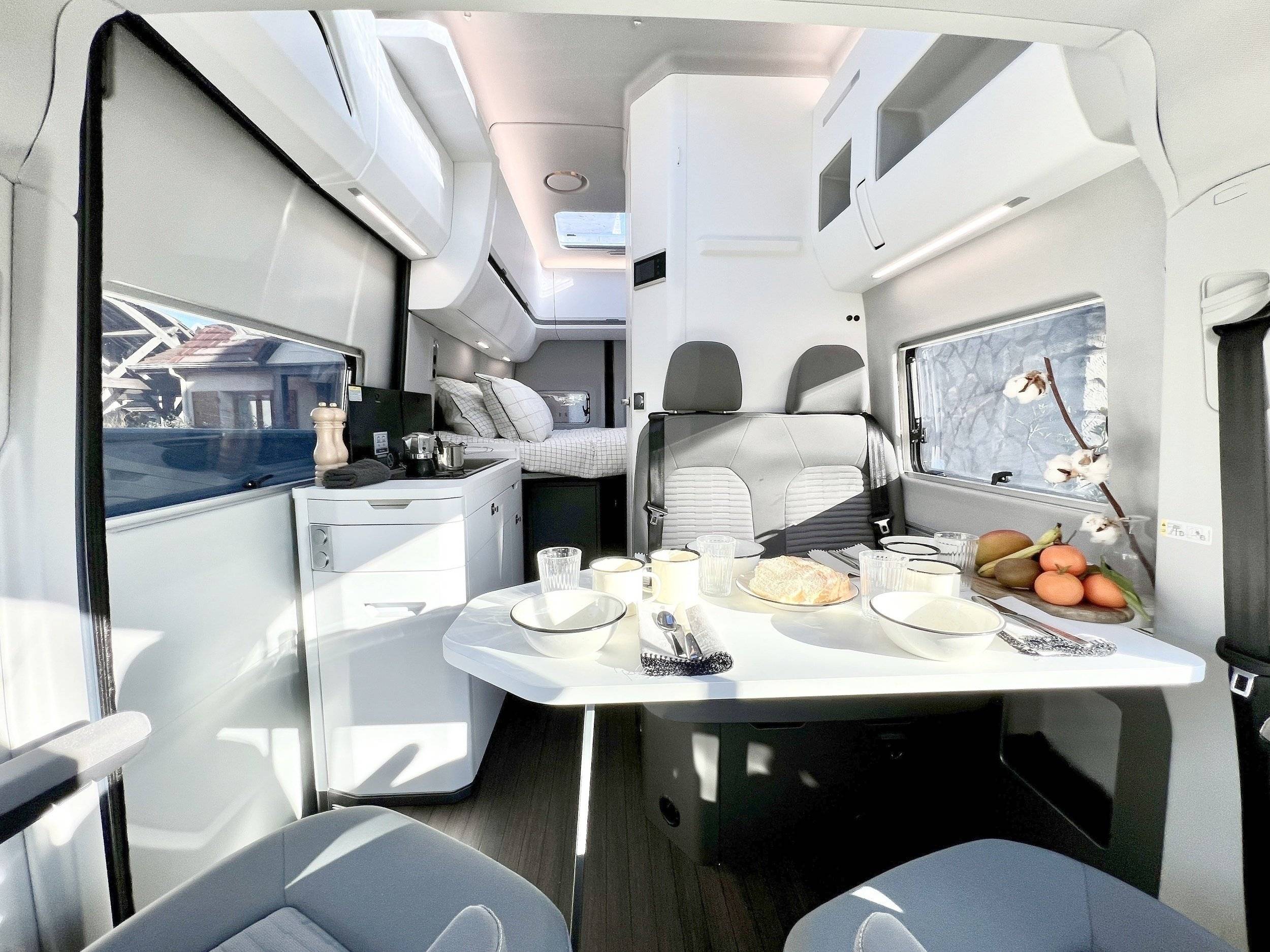 Volkswagen Volkswagen Grand California 600