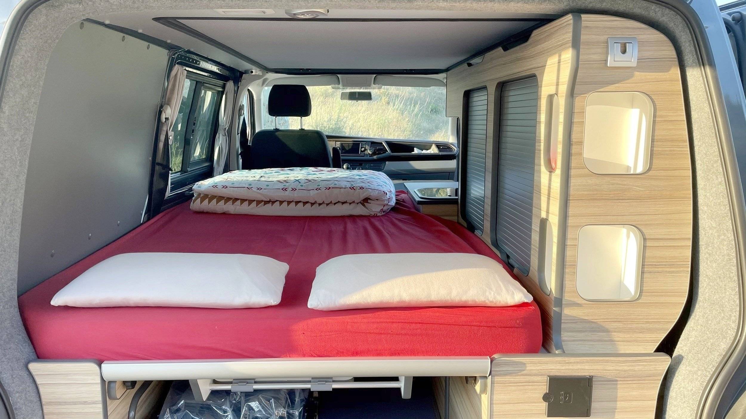 Letti Volkswagen Transporteur T6 L1H1 2 l 150 ch - Yescapa