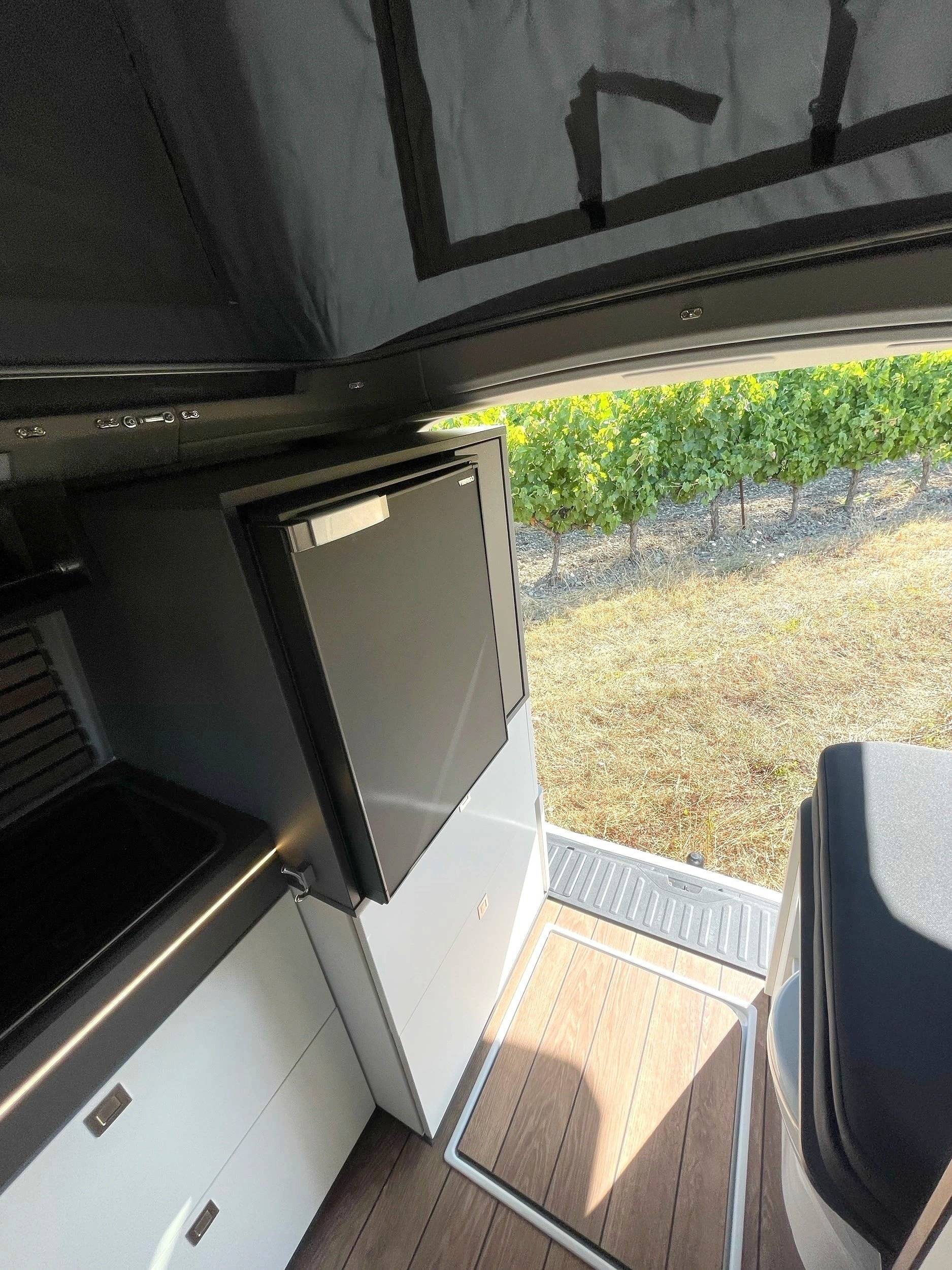 Dormidas Ford FORD TRANSIT CUSTOM 136CV BOITE AUTO - Yescapa