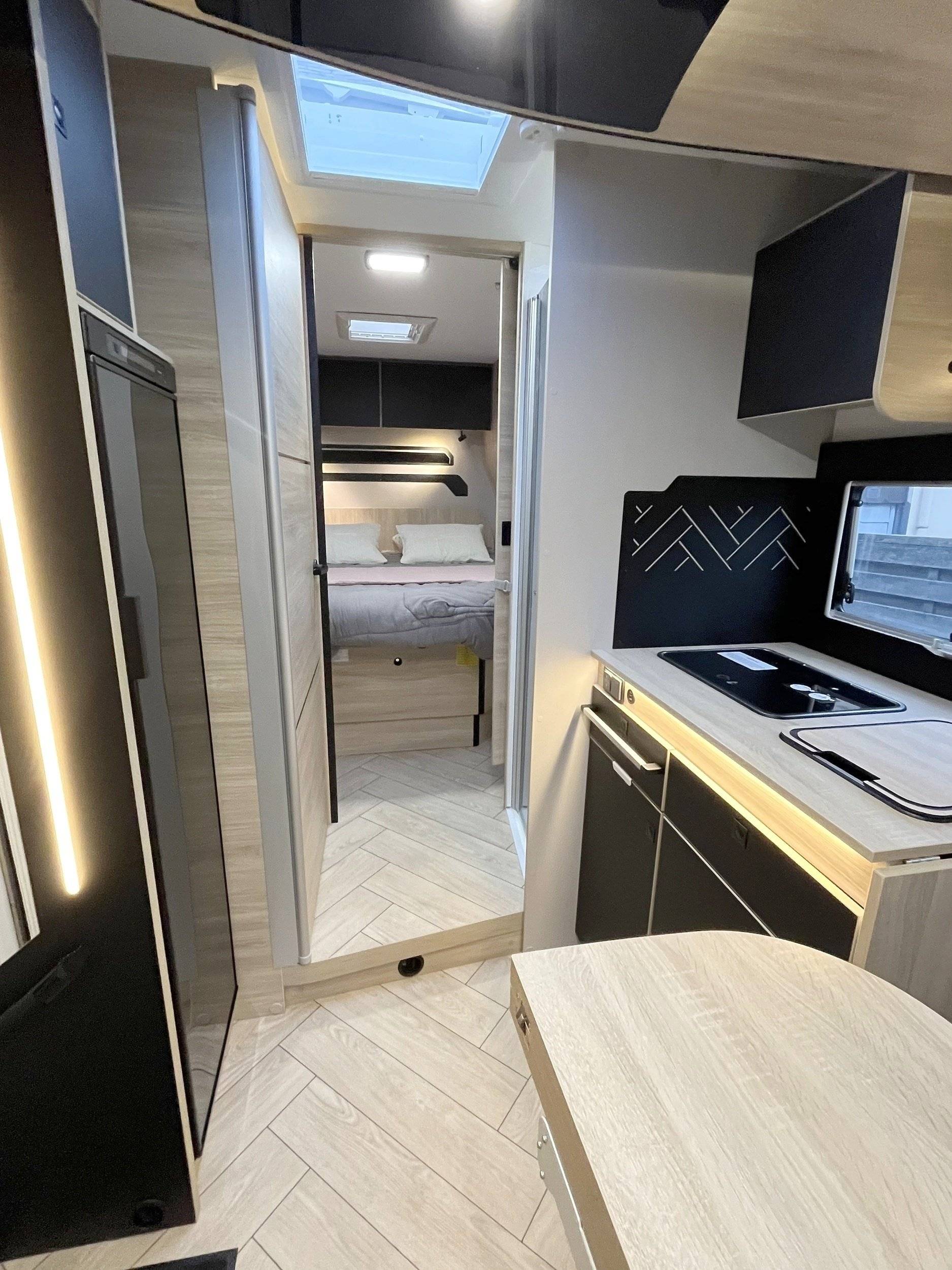 Challenger Challenger 328 Etape Edition