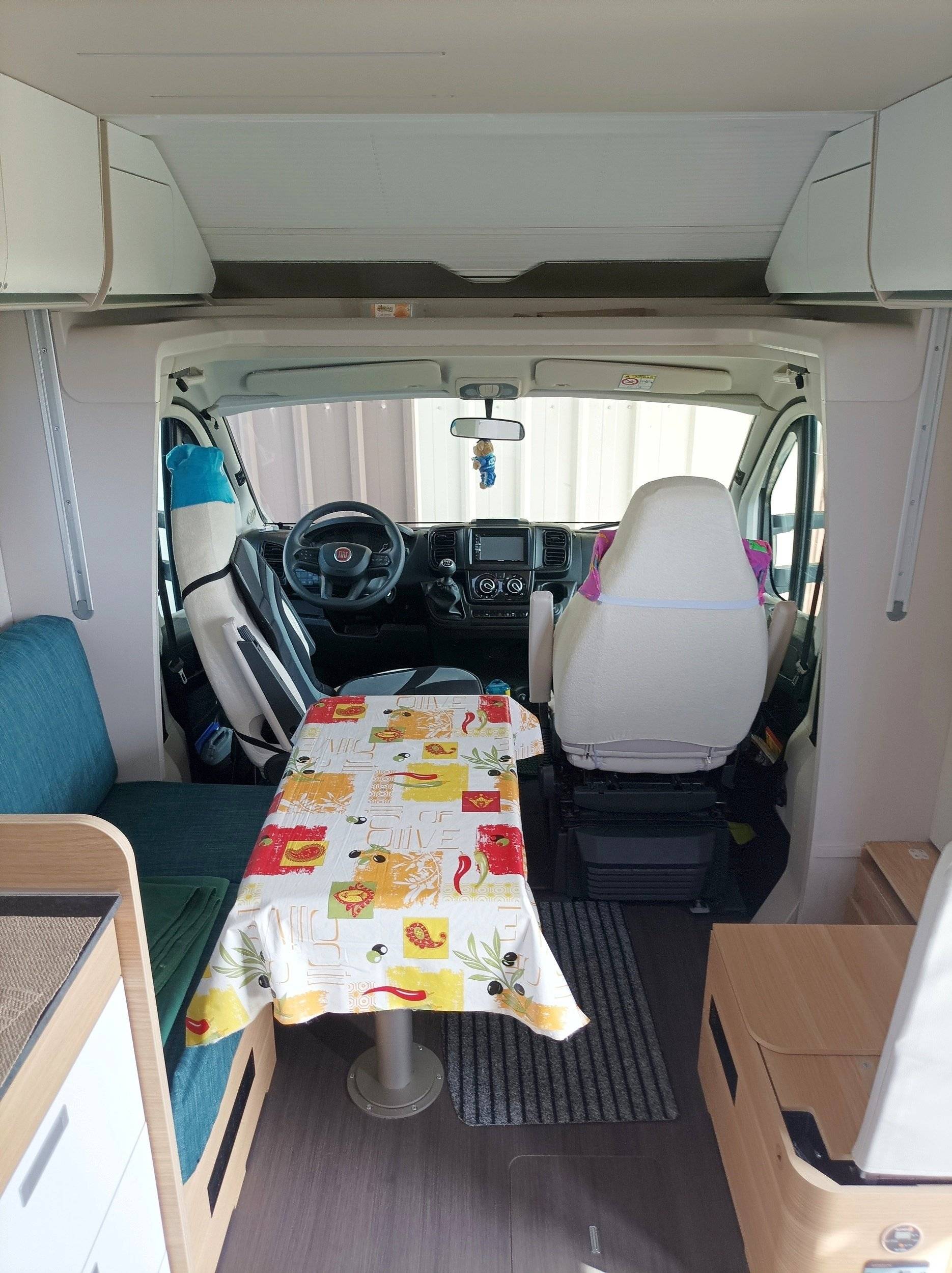 Adria 670 dl Plus